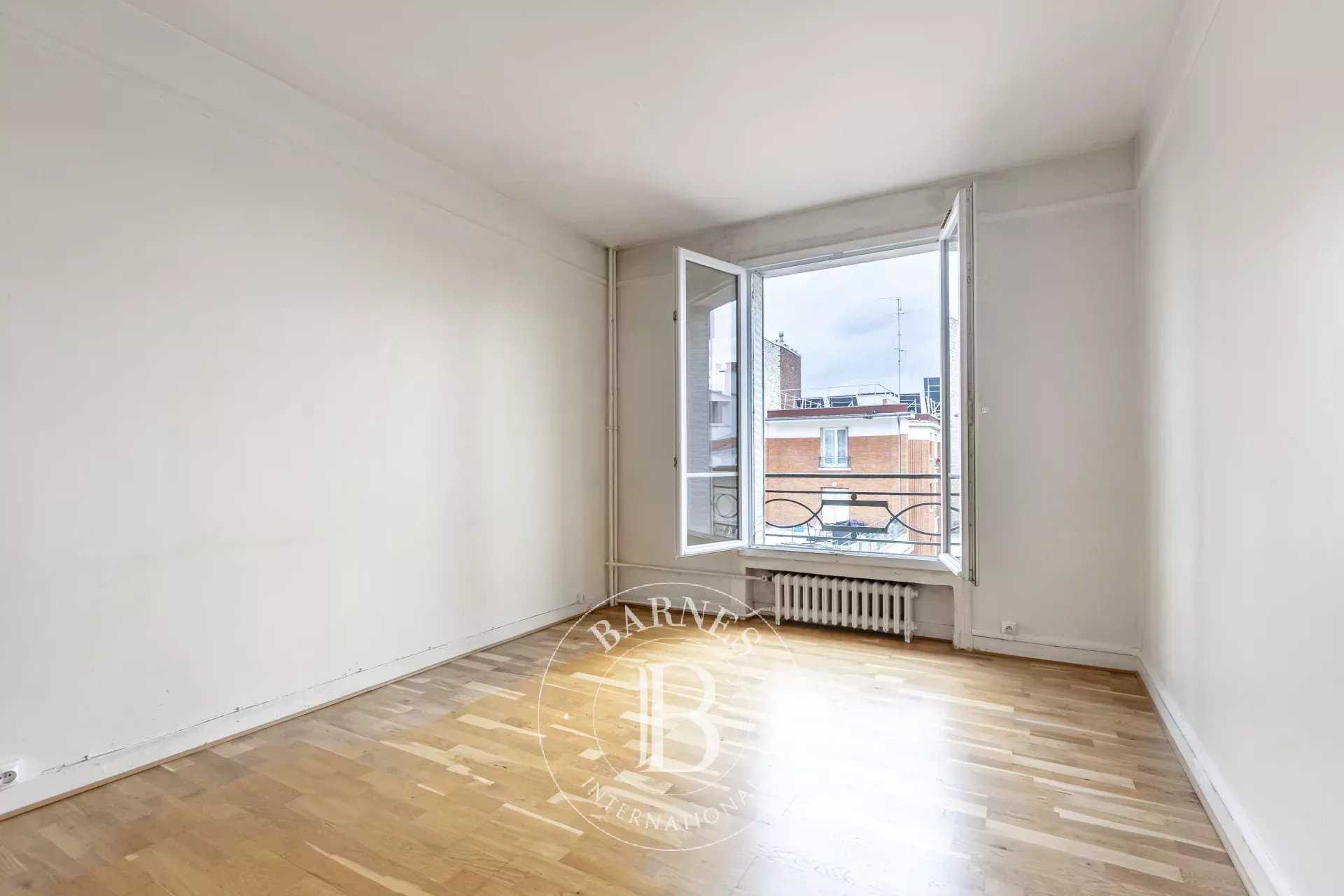 Appartement Boulogne-Billancourt  -  ref 85674139 (picture 1)