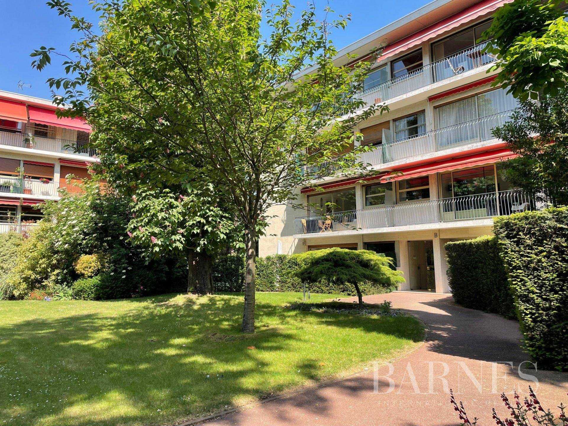 Apartment Boulogne-Billancourt  -  ref 6713964 (picture 2)