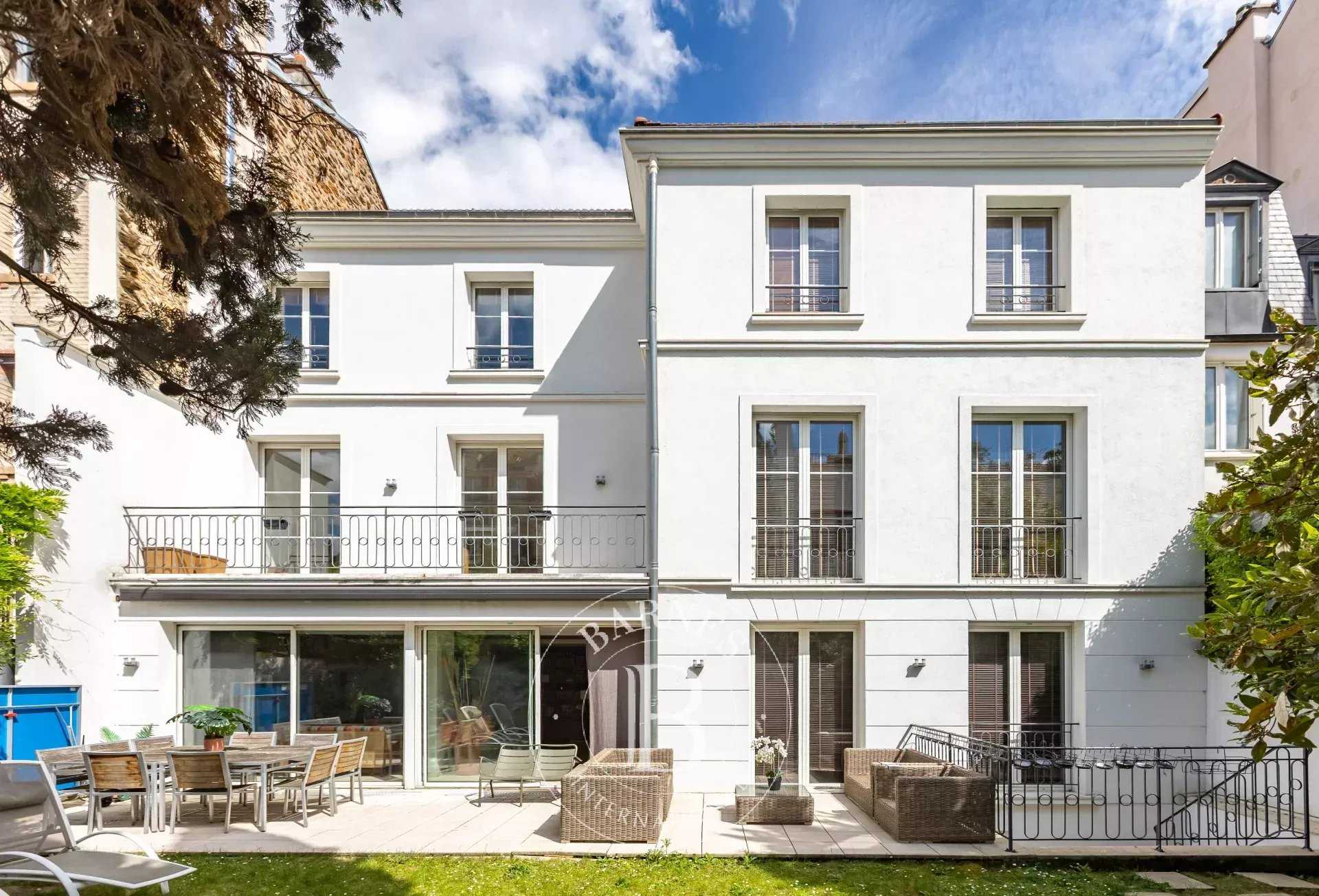 House Boulogne-Billancourt  -  ref 86993601 (picture 1)