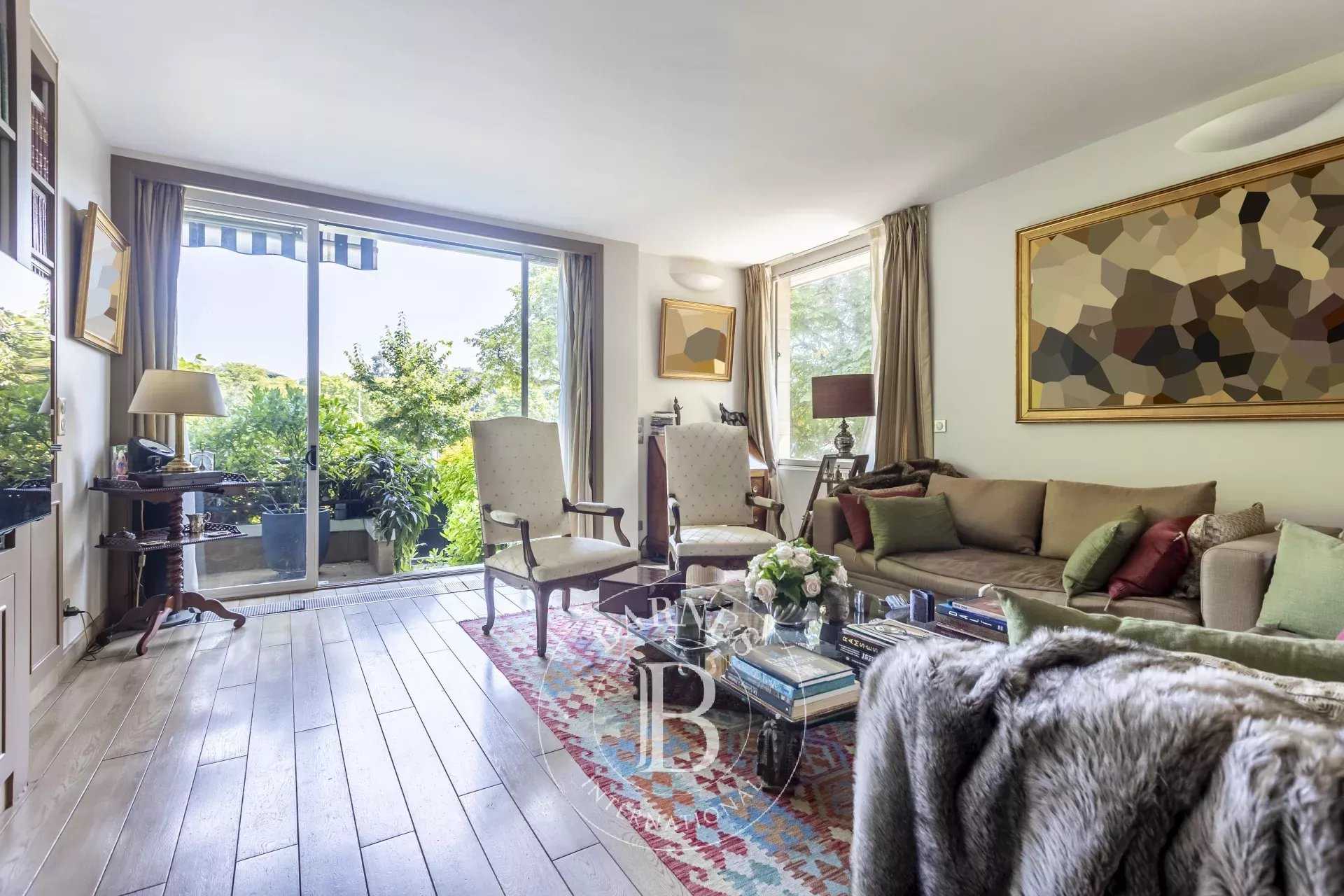 Appartement Boulogne-Billancourt  -  ref 83454375 (picture 1)