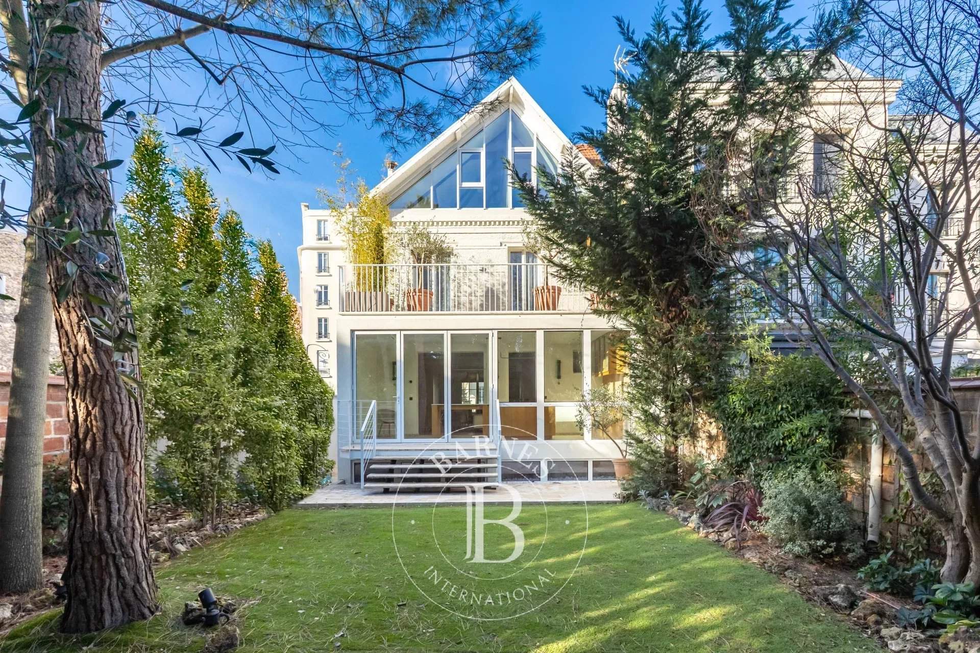 Boulogne-Billancourt  - Maison 7 Pi&egrave;ces 4 Chambres - picture 1