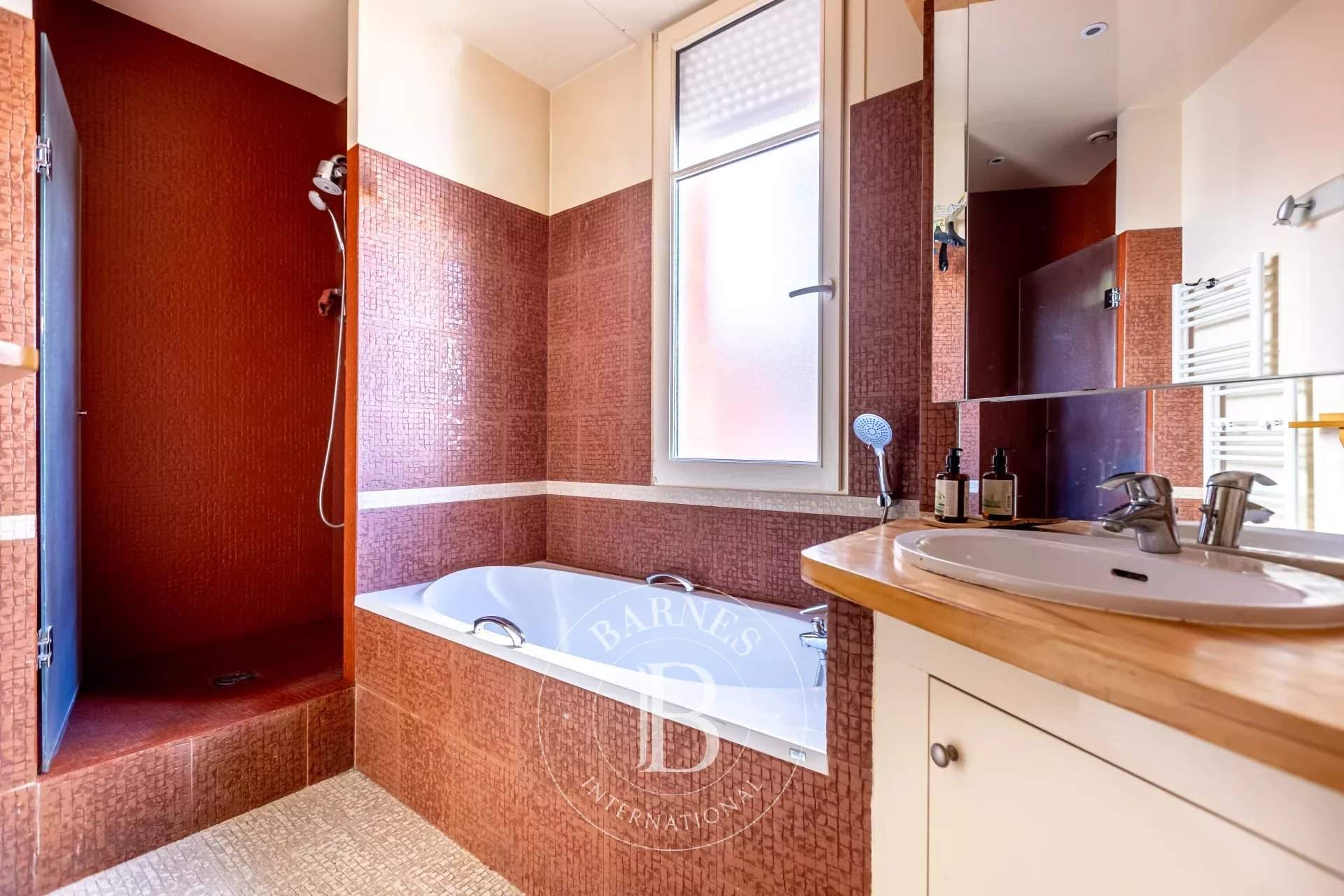 Boulogne-Billancourt  - Appartement 5 Pièces 3 Chambres - picture 9