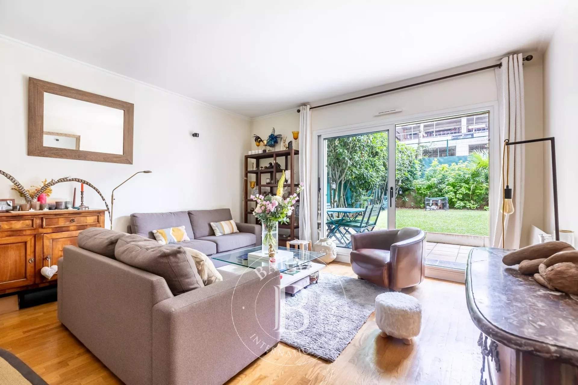 Boulogne-Billancourt  - Piso 5 Cuartos 3 Habitaciones - picture 4