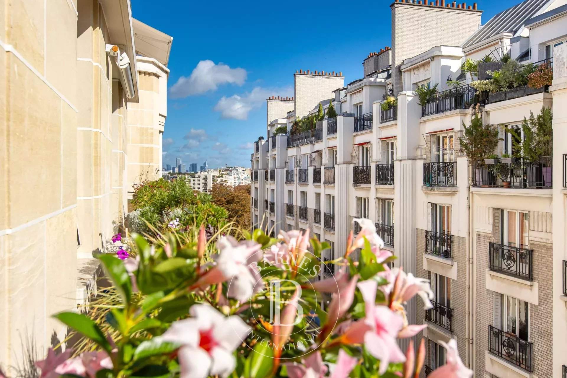Boulogne-Billancourt  - Appartement 5 Pièces 3 Chambres - picture 6