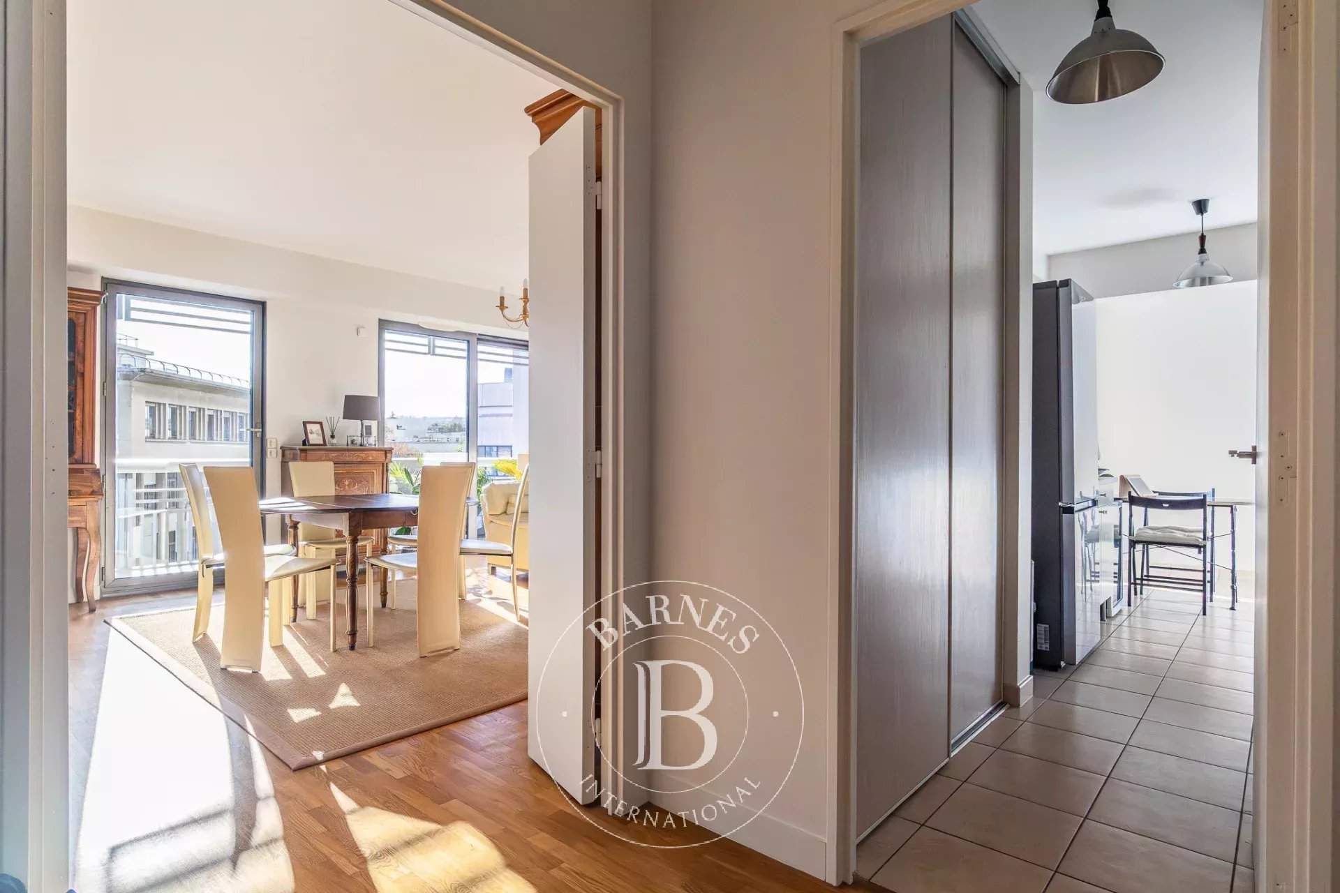 Boulogne-Billancourt  - Appartement 5 Pièces 3 Chambres - picture 6