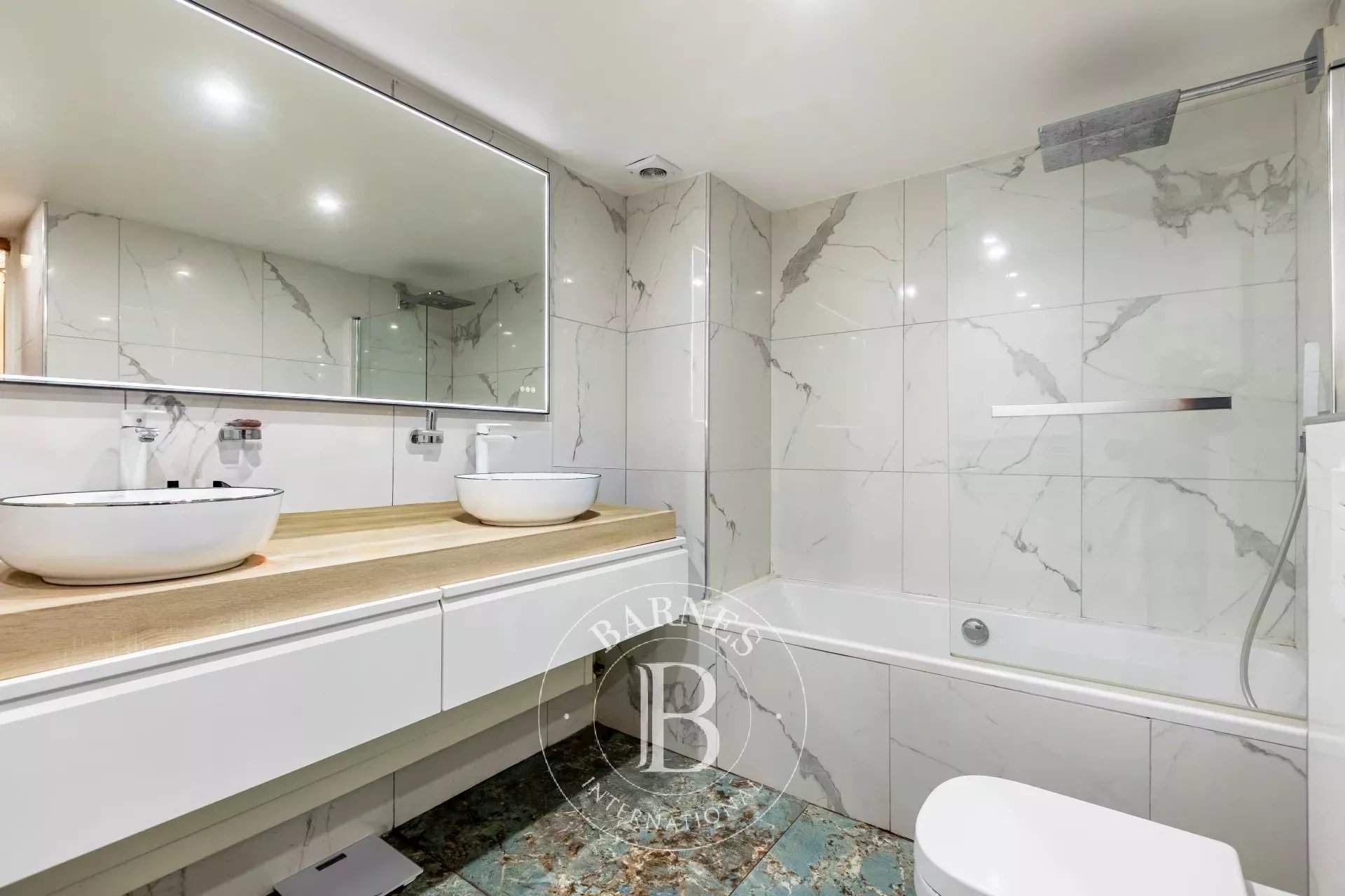 Boulogne-Billancourt  - Appartement 5 Pièces 3 Chambres - picture 9