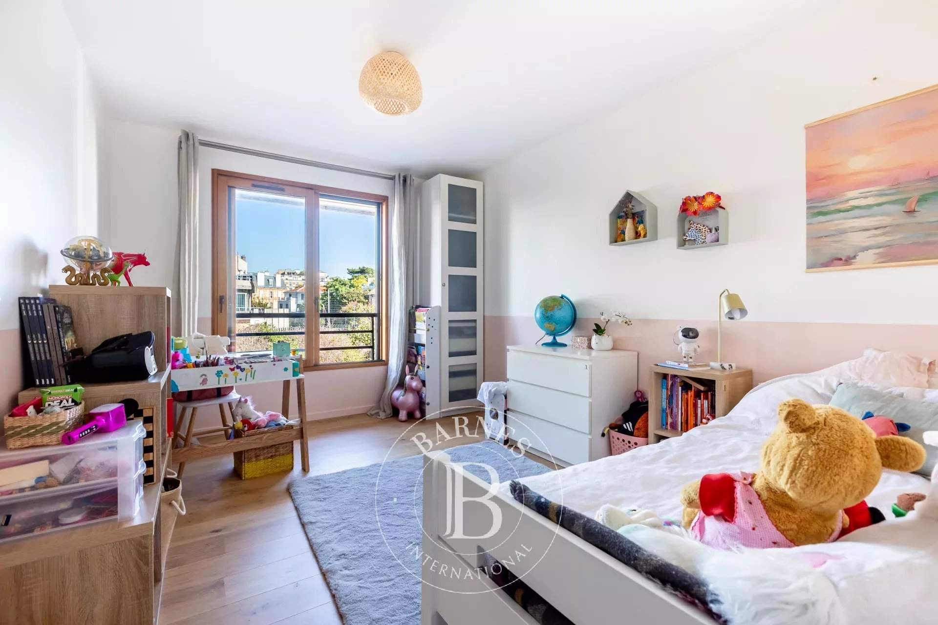 Boulogne-Billancourt  - Appartement 5 Pièces 3 Chambres - picture 9