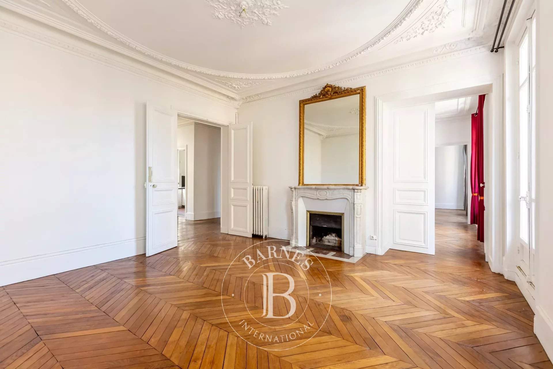 Boulogne-Billancourt  - Appartement 5 Pièces 3 Chambres - picture 9