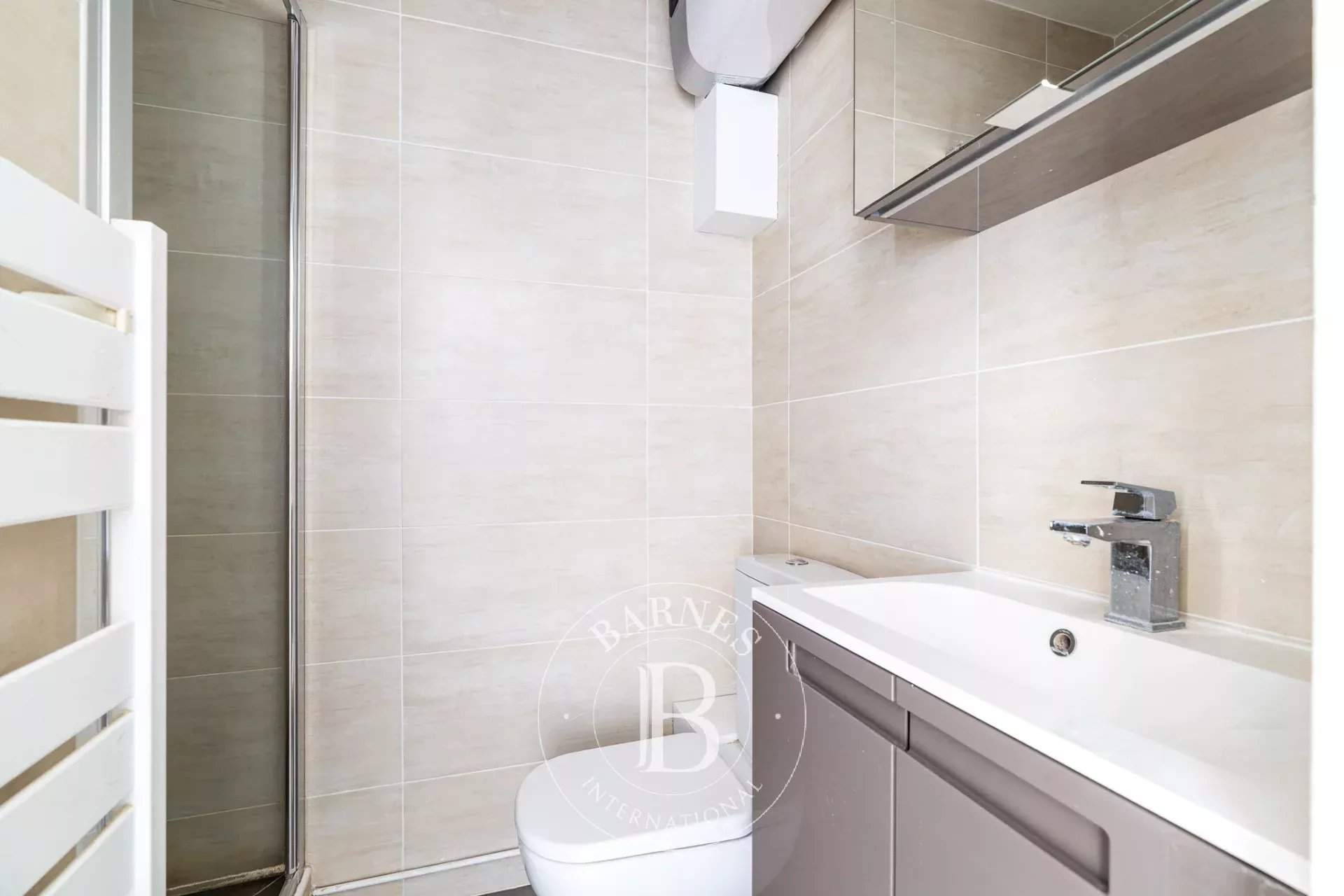 Boulogne-Billancourt  - Piso 1 Cuarto, 1 Habitacion - picture 2