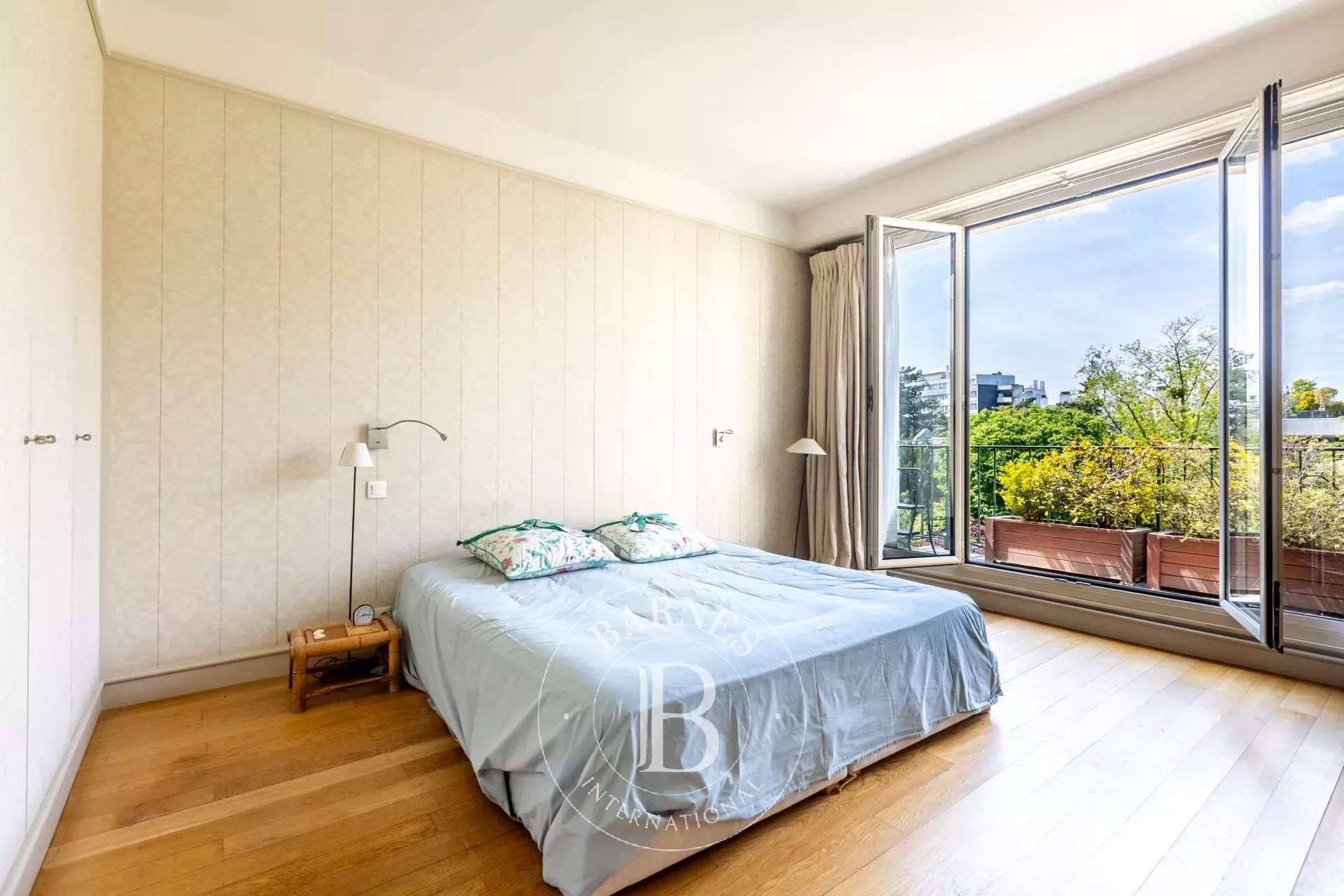 Boulogne-Billancourt  - Appartement 6 Pièces 3 Chambres - picture 10
