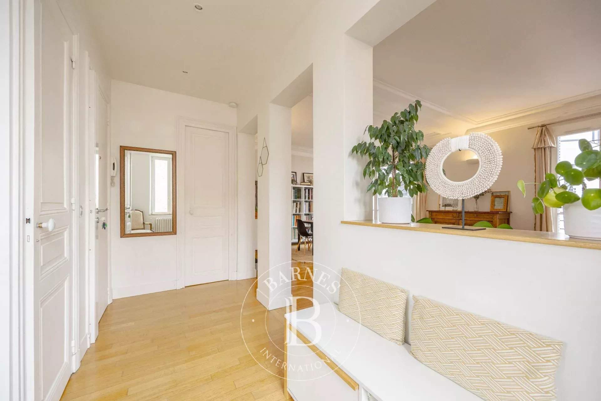 Boulogne-Billancourt  - Appartement 3 Pièces 2 Chambres - picture 4