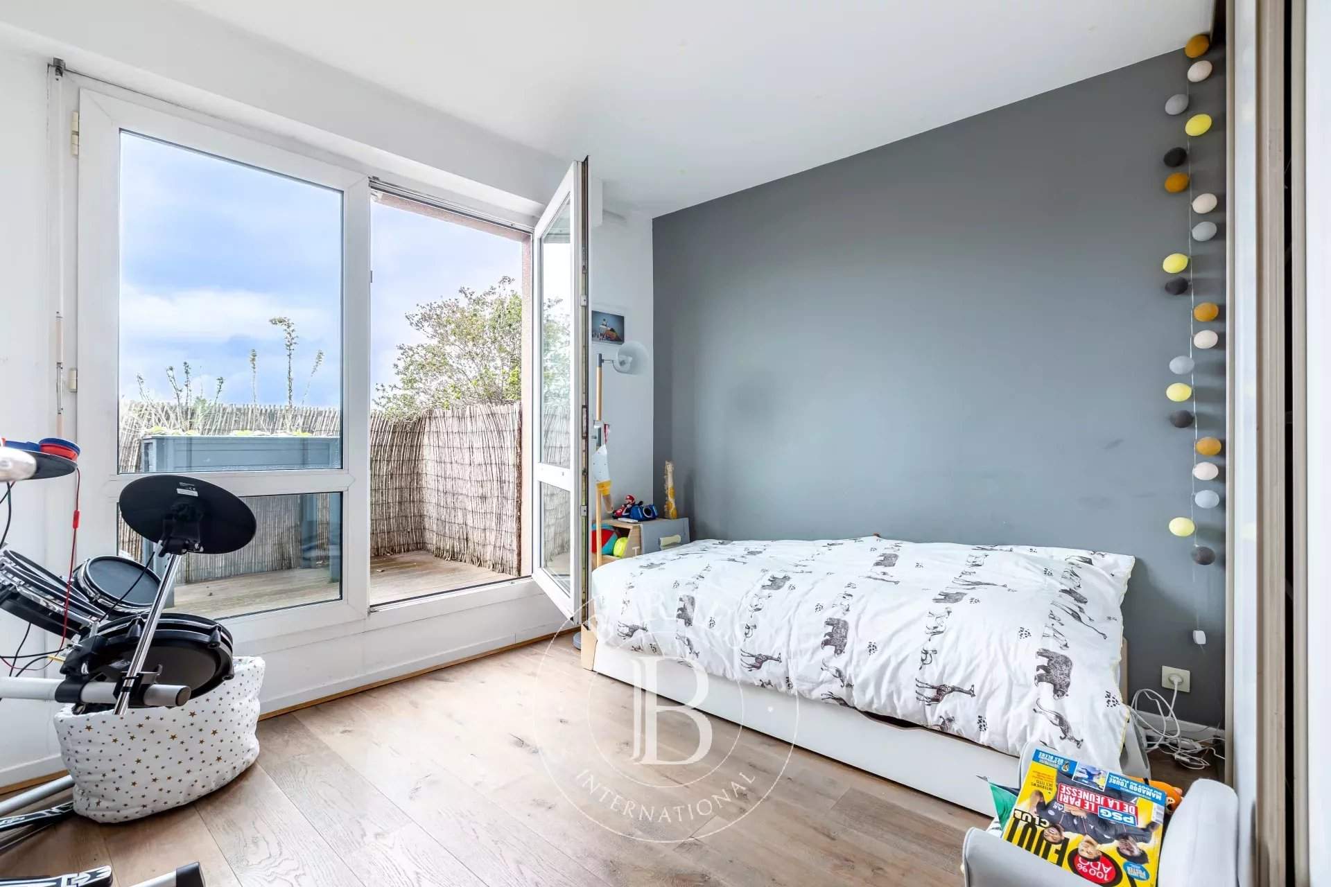 Boulogne-Billancourt  - Appartement 5 Pi&egrave;ces 3 Chambres - picture 9