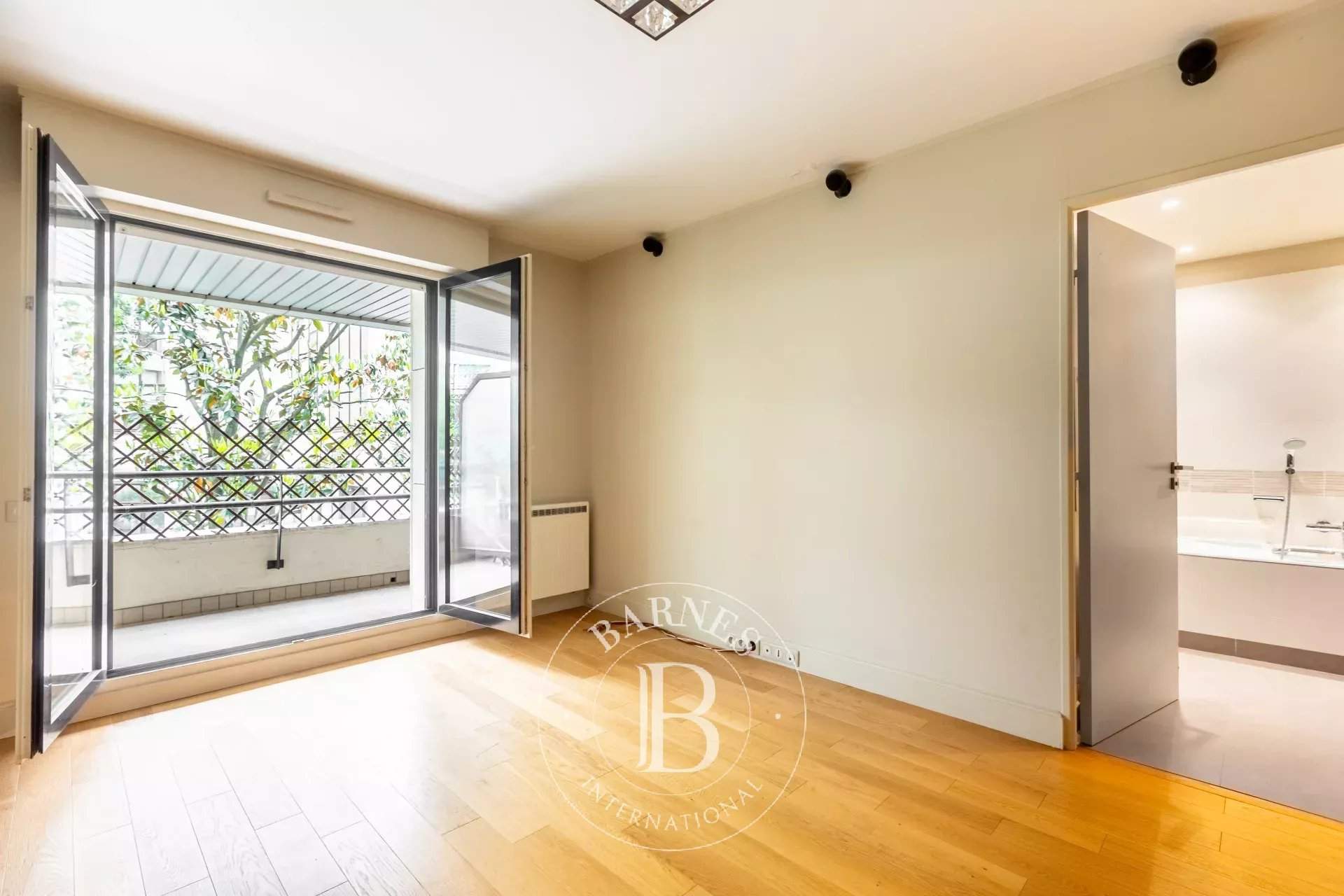 Boulogne-Billancourt  - Piso 5 Cuartos 3 Habitaciones - picture 9