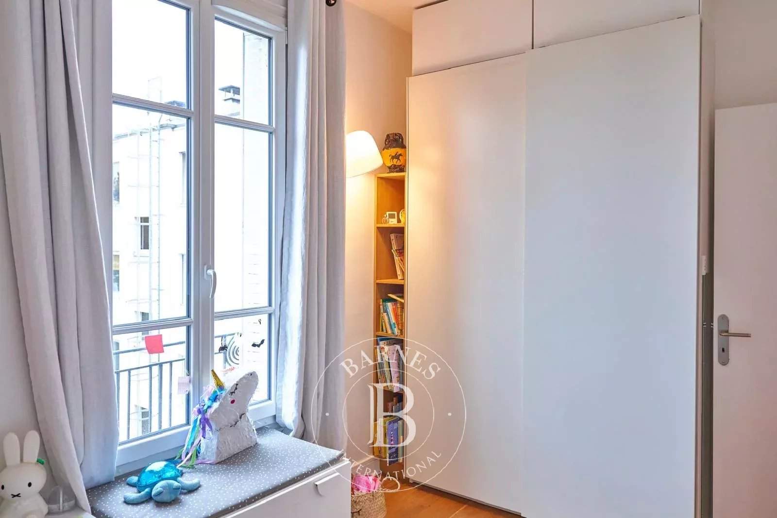Boulogne-Billancourt  - Appartement 3 Pièces 2 Chambres - picture 5