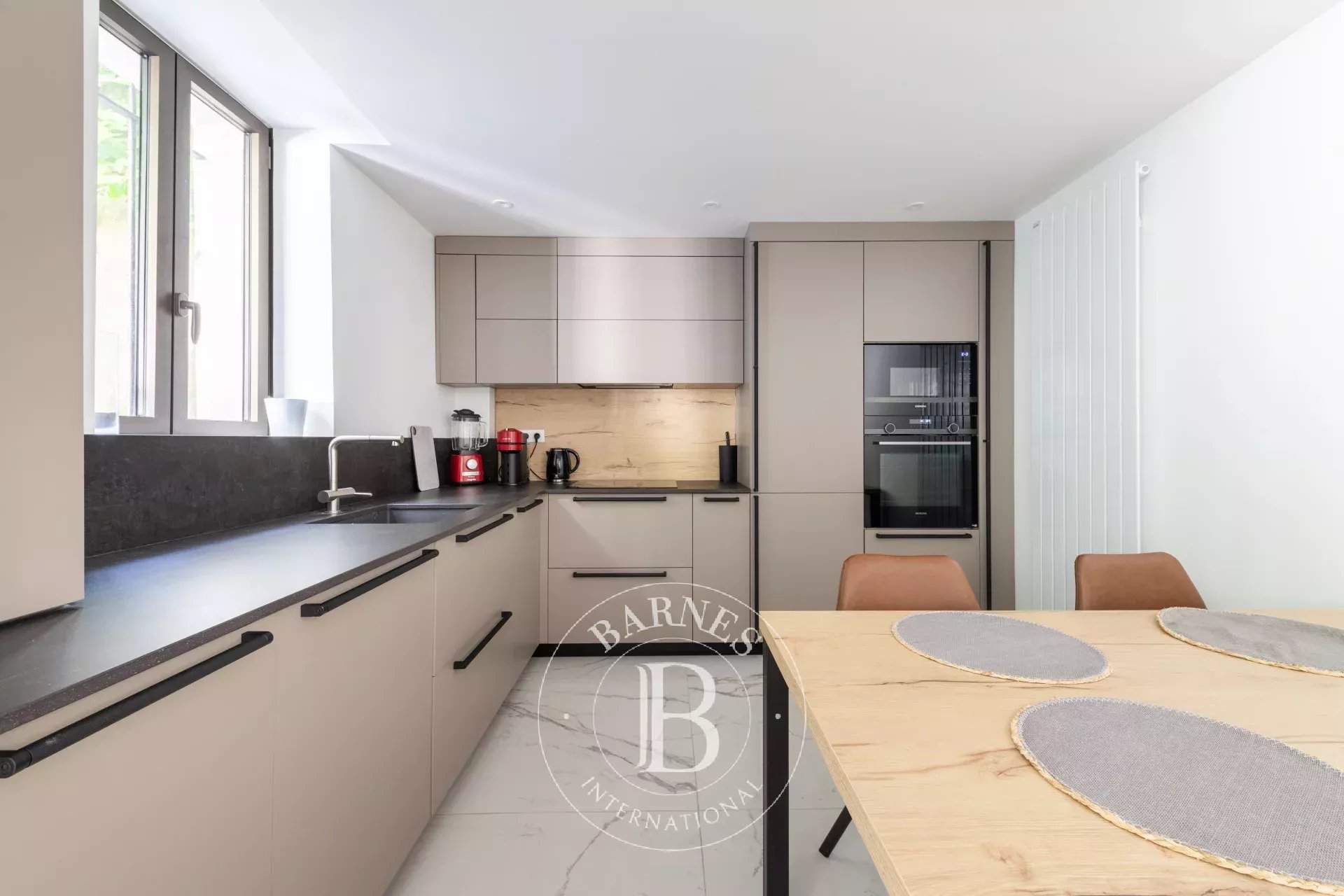 Boulogne-Billancourt  - Appartement 3 Pièces, 1 Chambre - picture 4