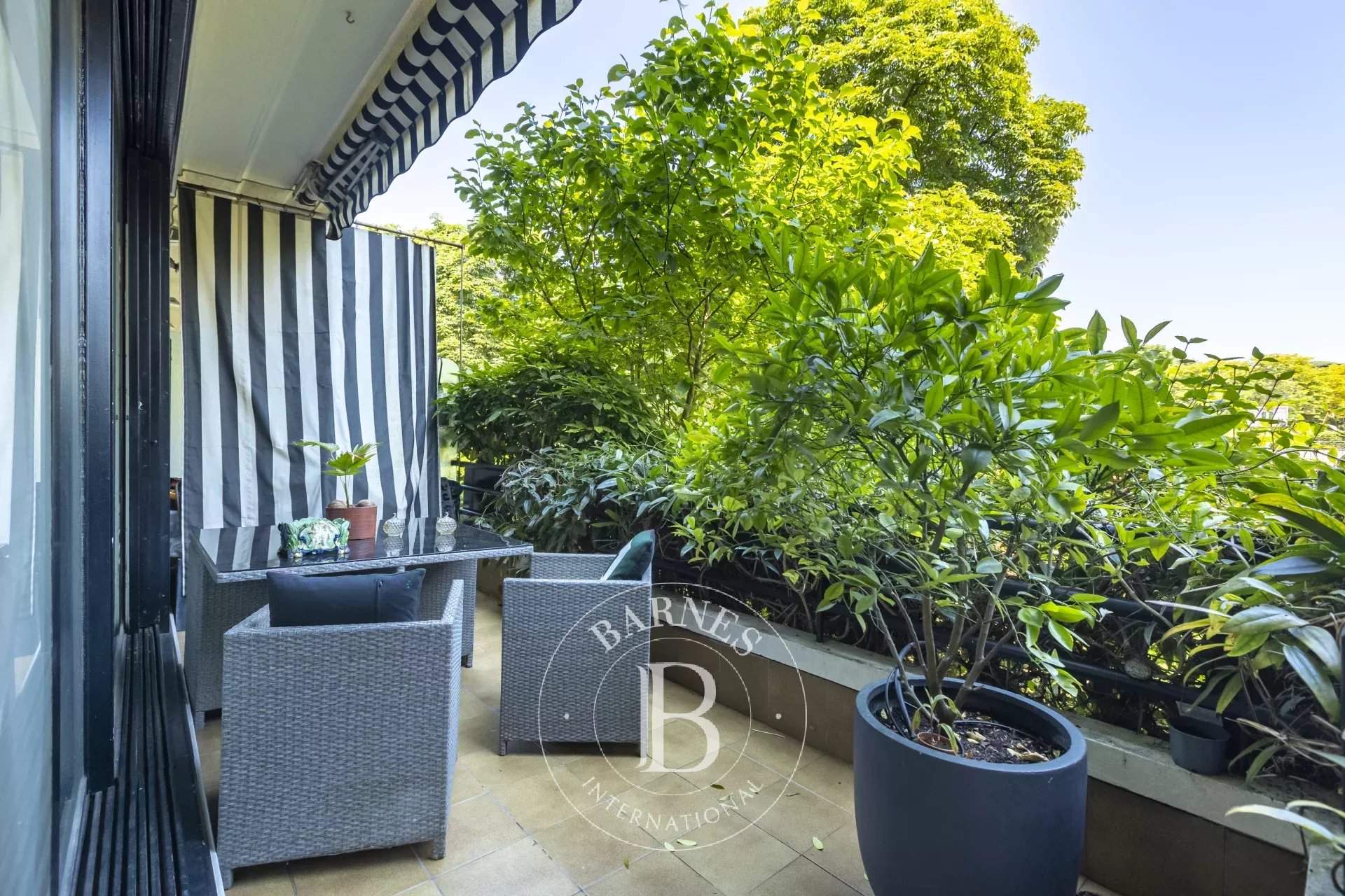 Boulogne-Billancourt  - Appartement 5 Pièces 3 Chambres - picture 2