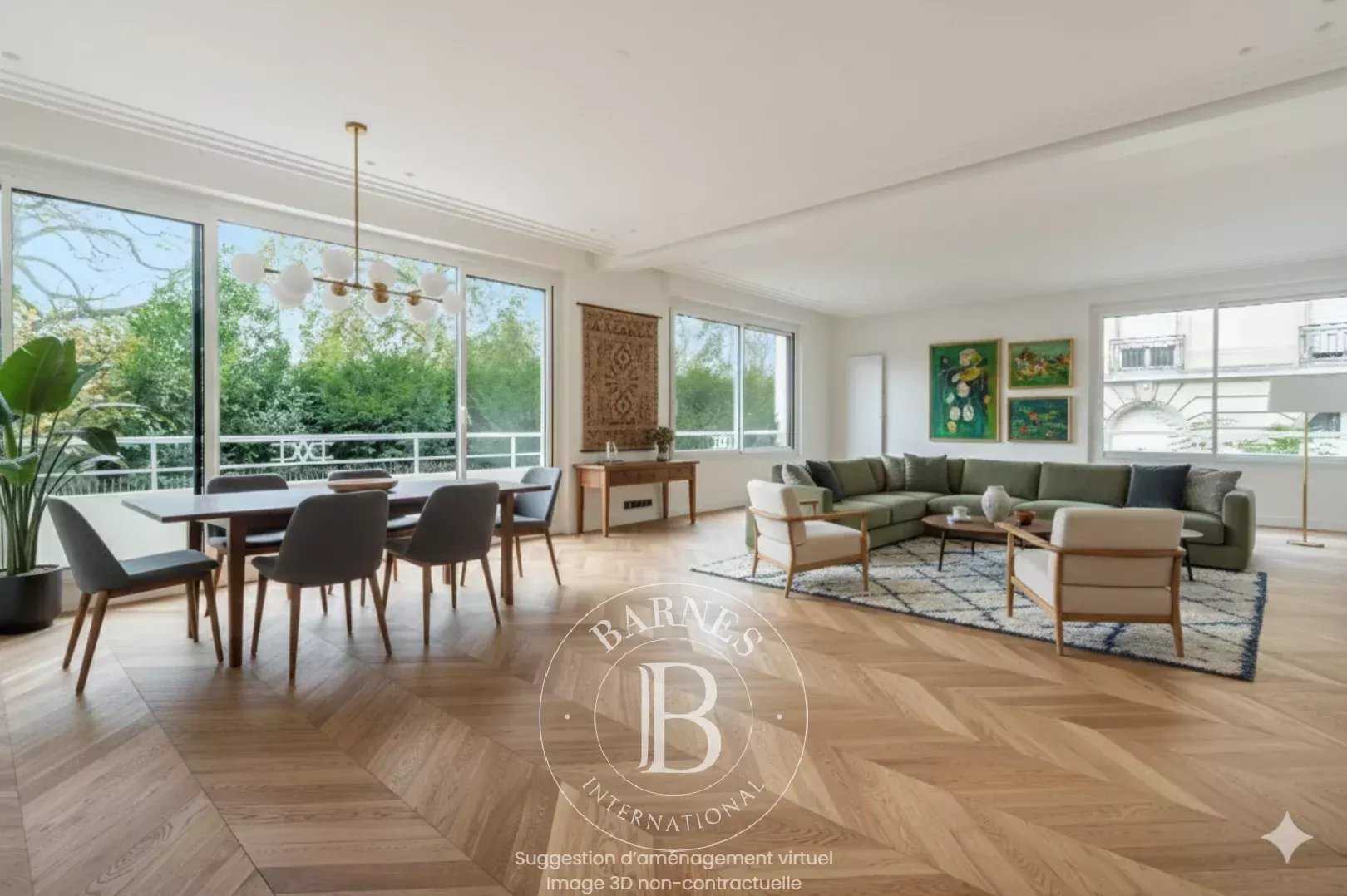 Paris  - Appartement 6 Pi&egrave;ces 4 Chambres