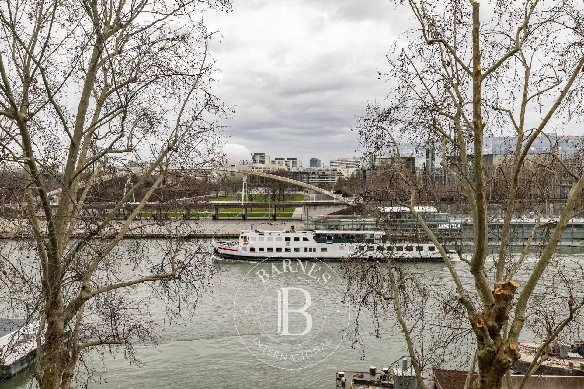 Paris  - Piso 6 Cuartos 3 Habitaciones