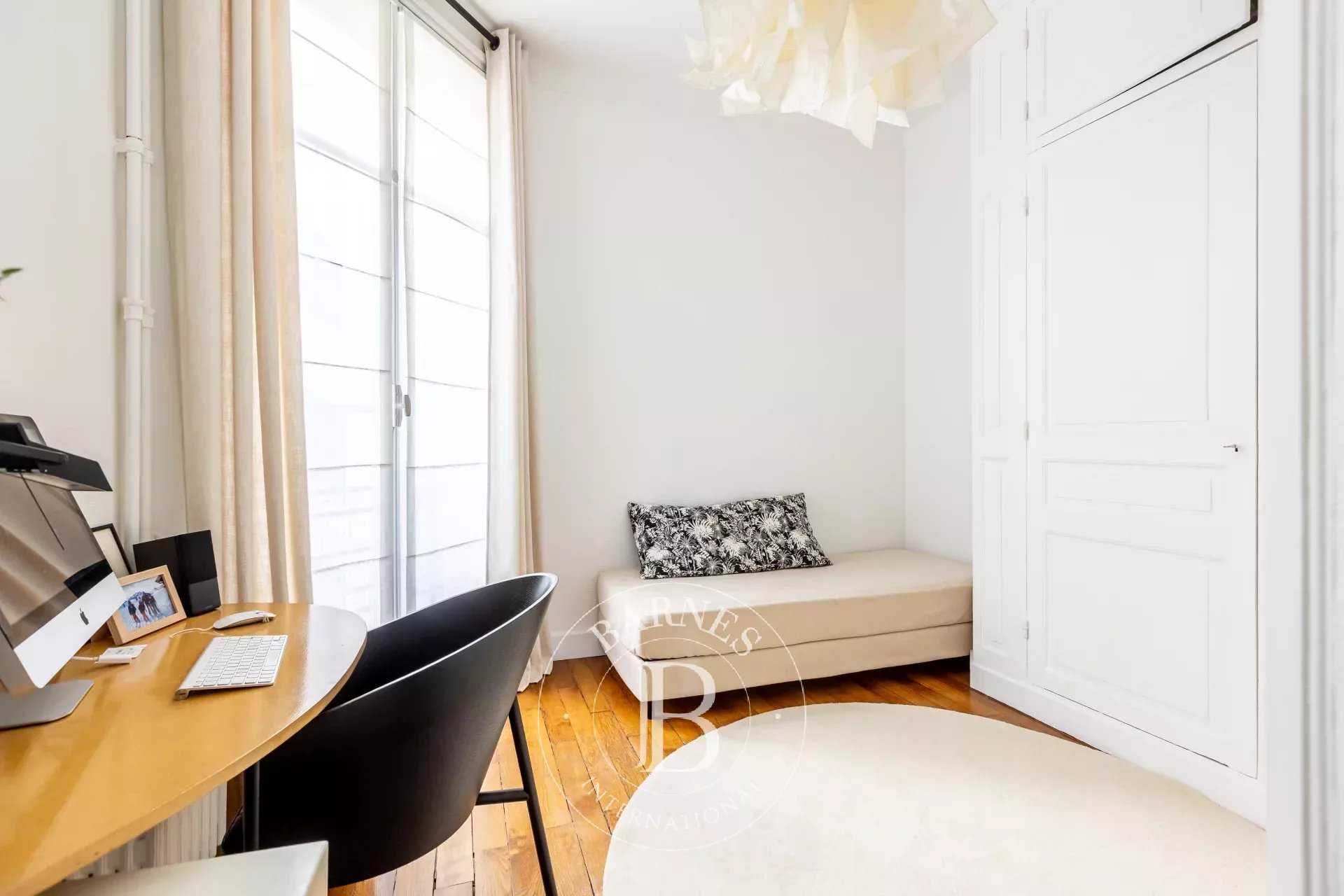 Paris  - Piso 7 Cuartos 4 Habitaciones