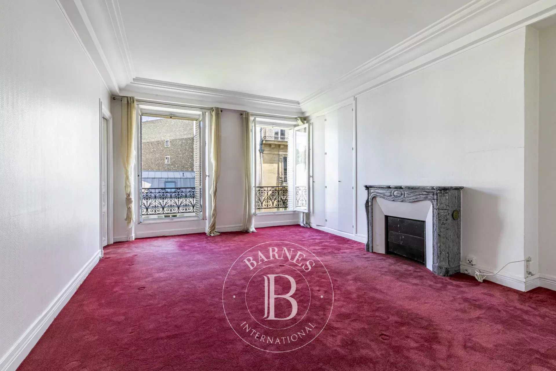 Paris  - Apartment 4 Bedrooms
