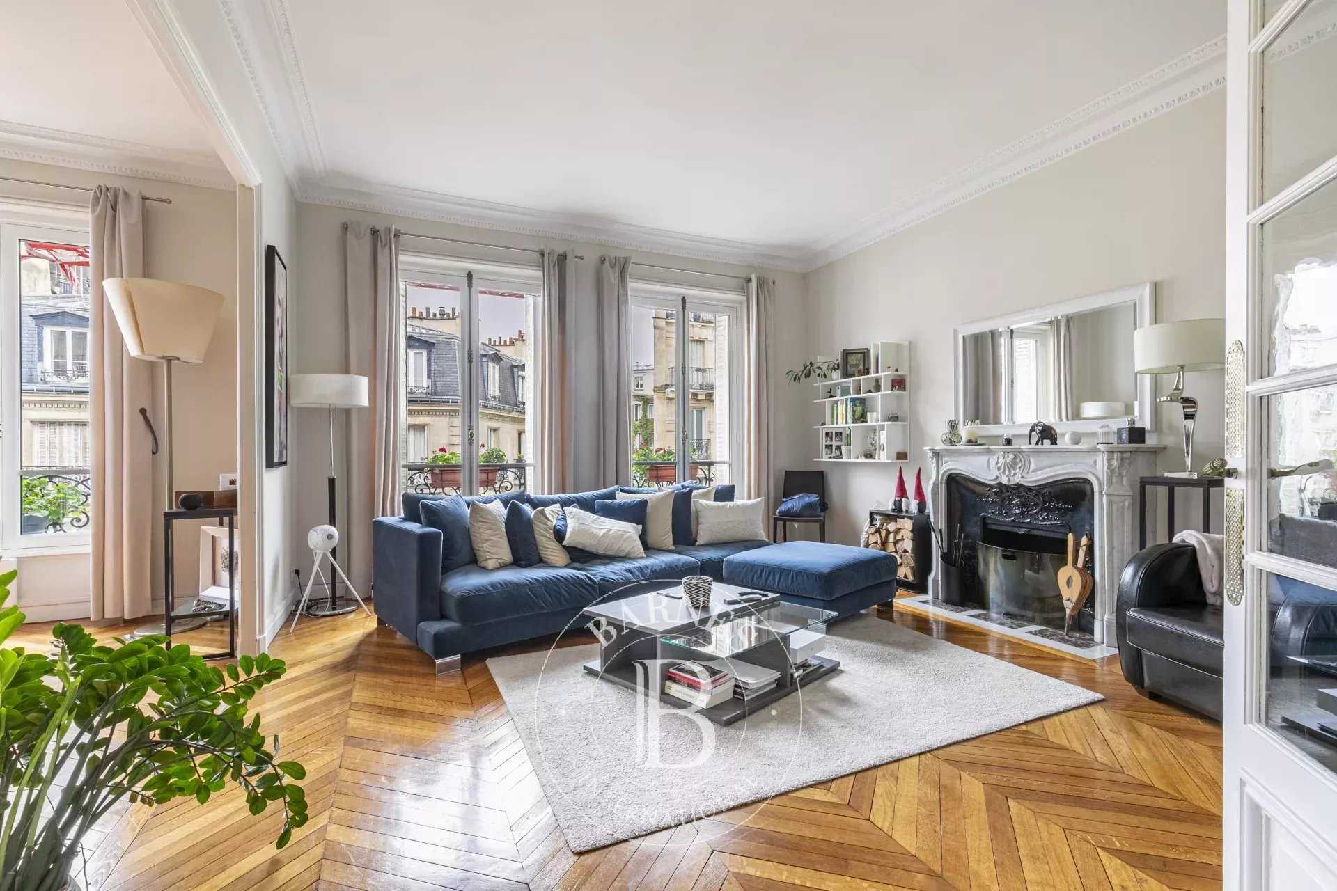 Paris  - Apartment 4 Bedrooms