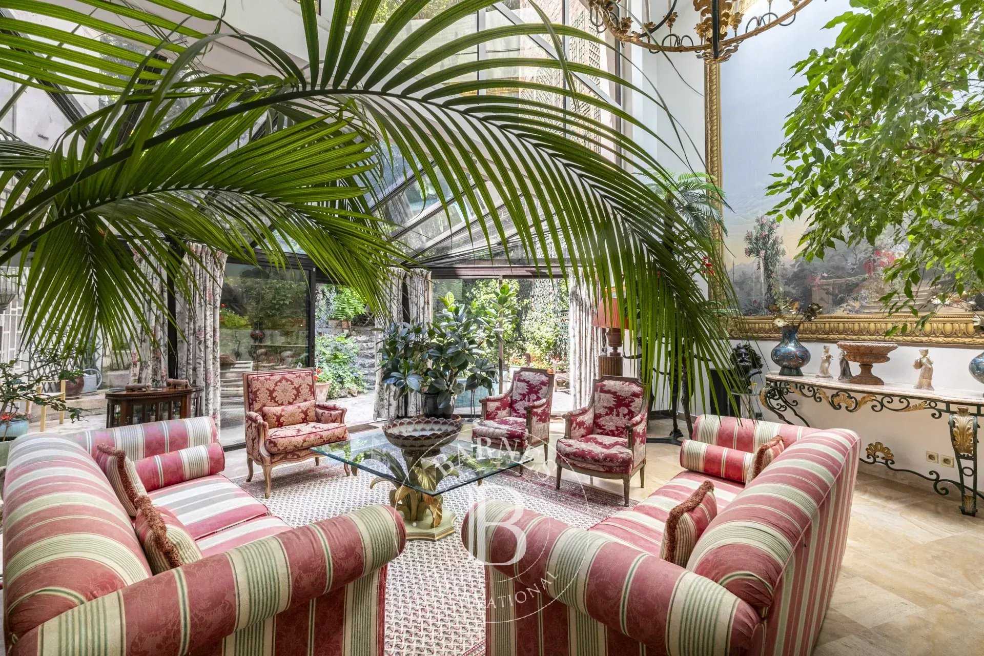 Paris  - Apartment 3 Bedrooms