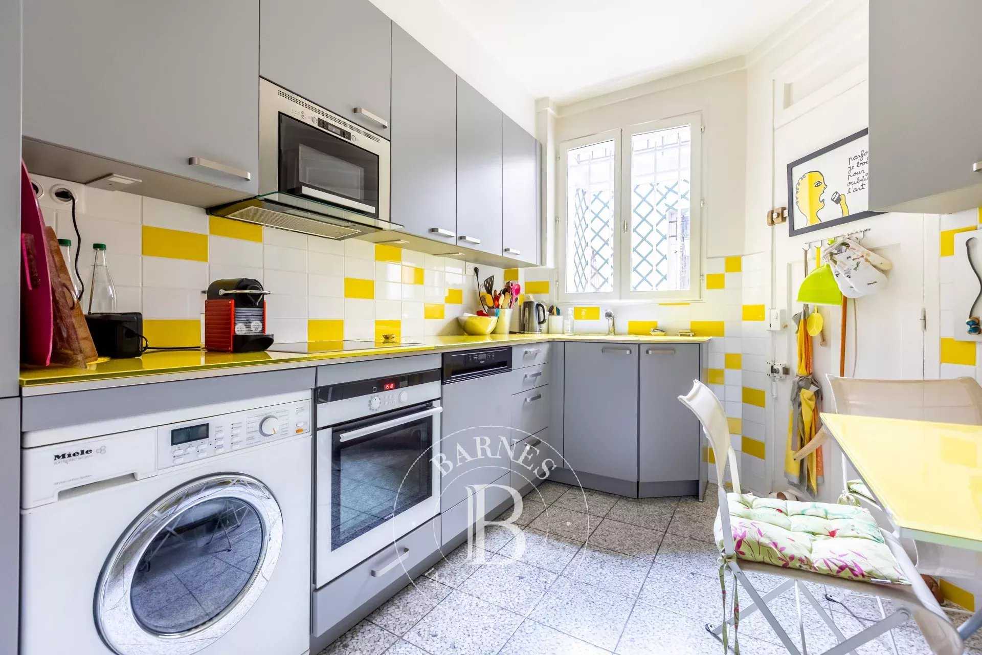 Paris  - Piso 4 Cuartos 3 Habitaciones