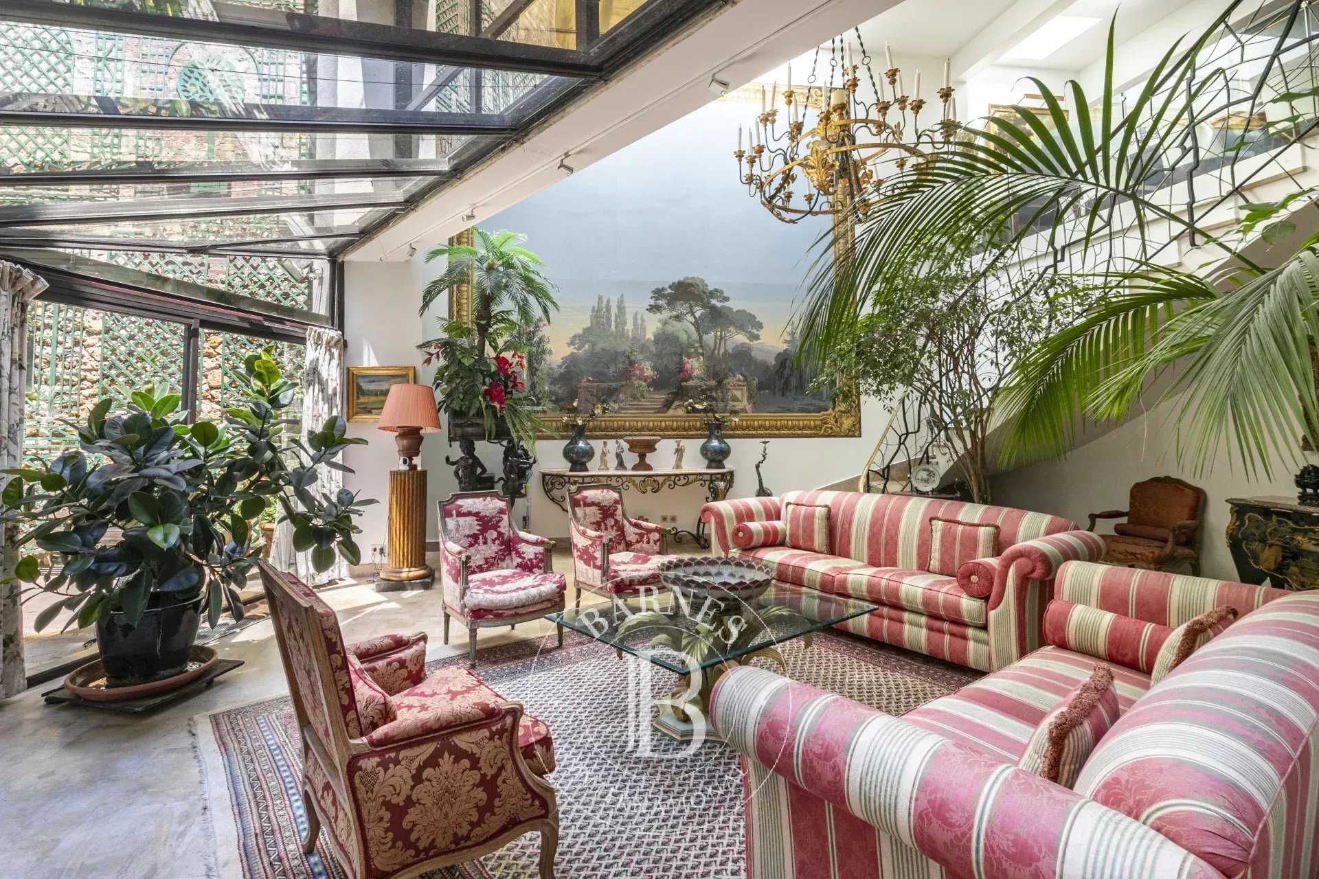 Paris  - Apartment 3 Bedrooms