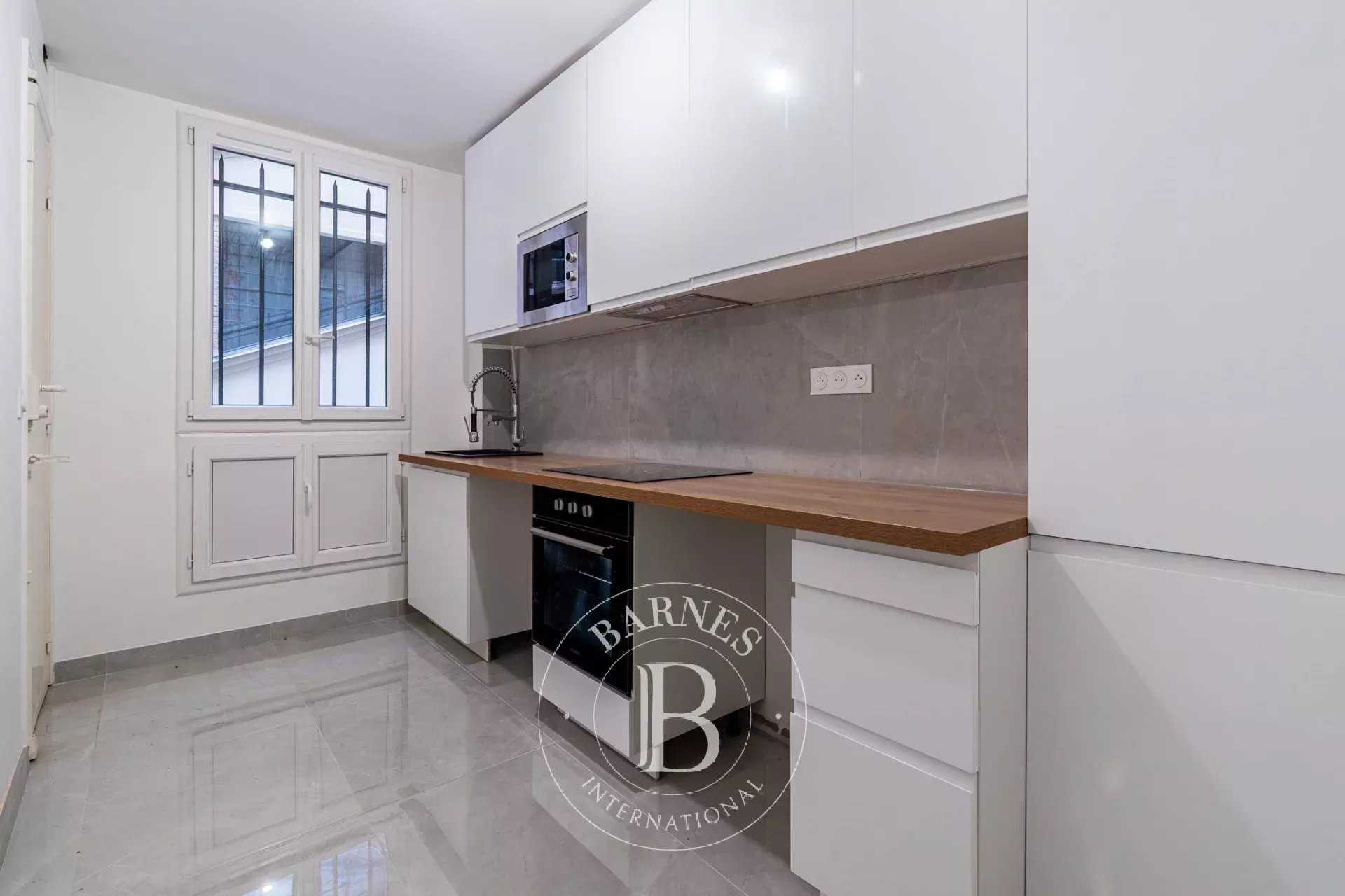 Paris  - Apartment 3 Bedrooms