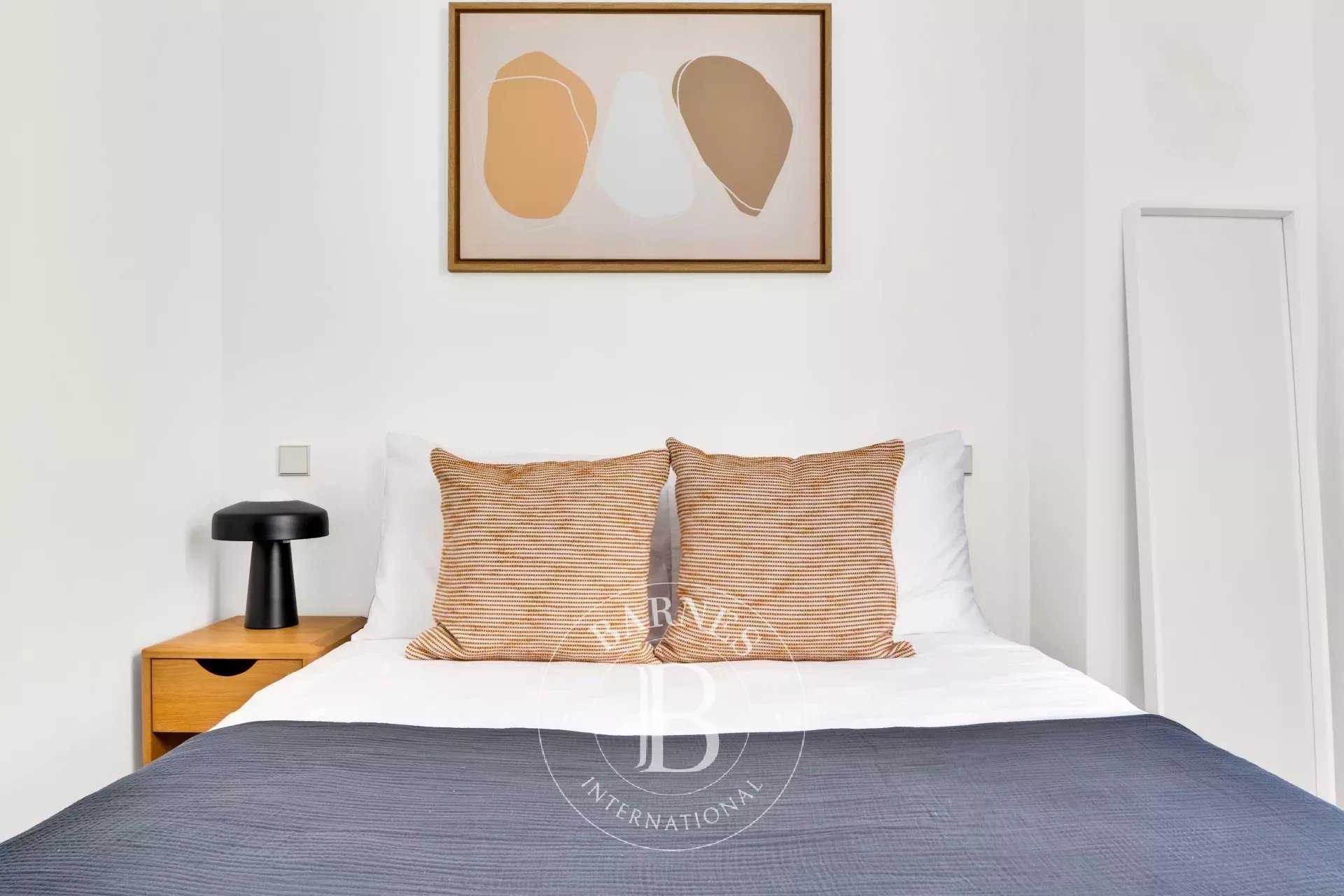 Paris  - Apartment 3 Bedrooms