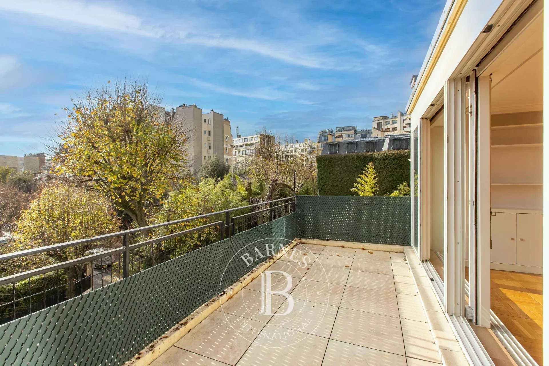 Paris  - Piso 4 Cuartos 2 Habitaciones