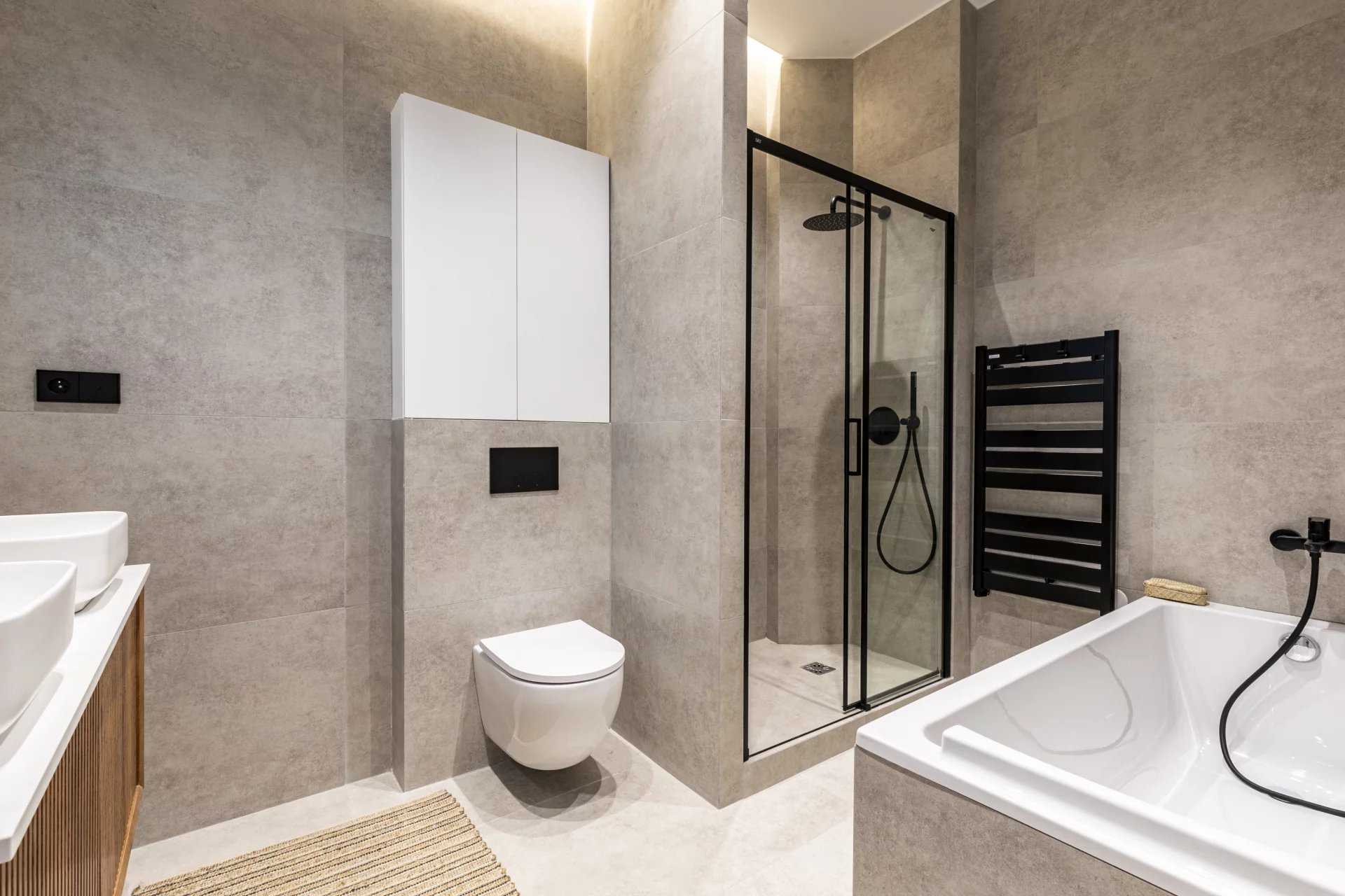 Paris  - Appartement 6 Pi&egrave;ces 3 Chambres