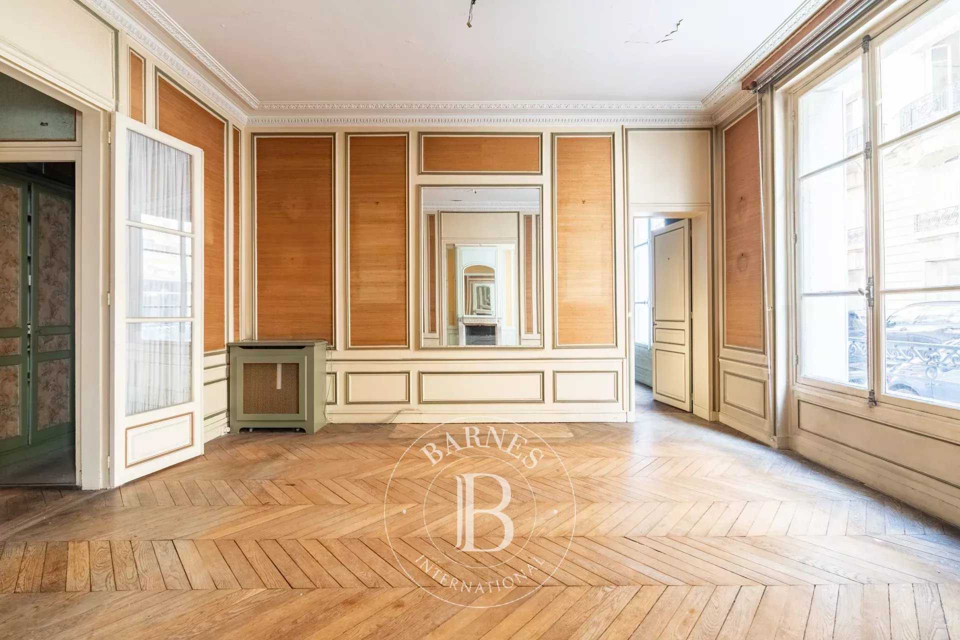 Paris  - Apartment 2 Bedrooms