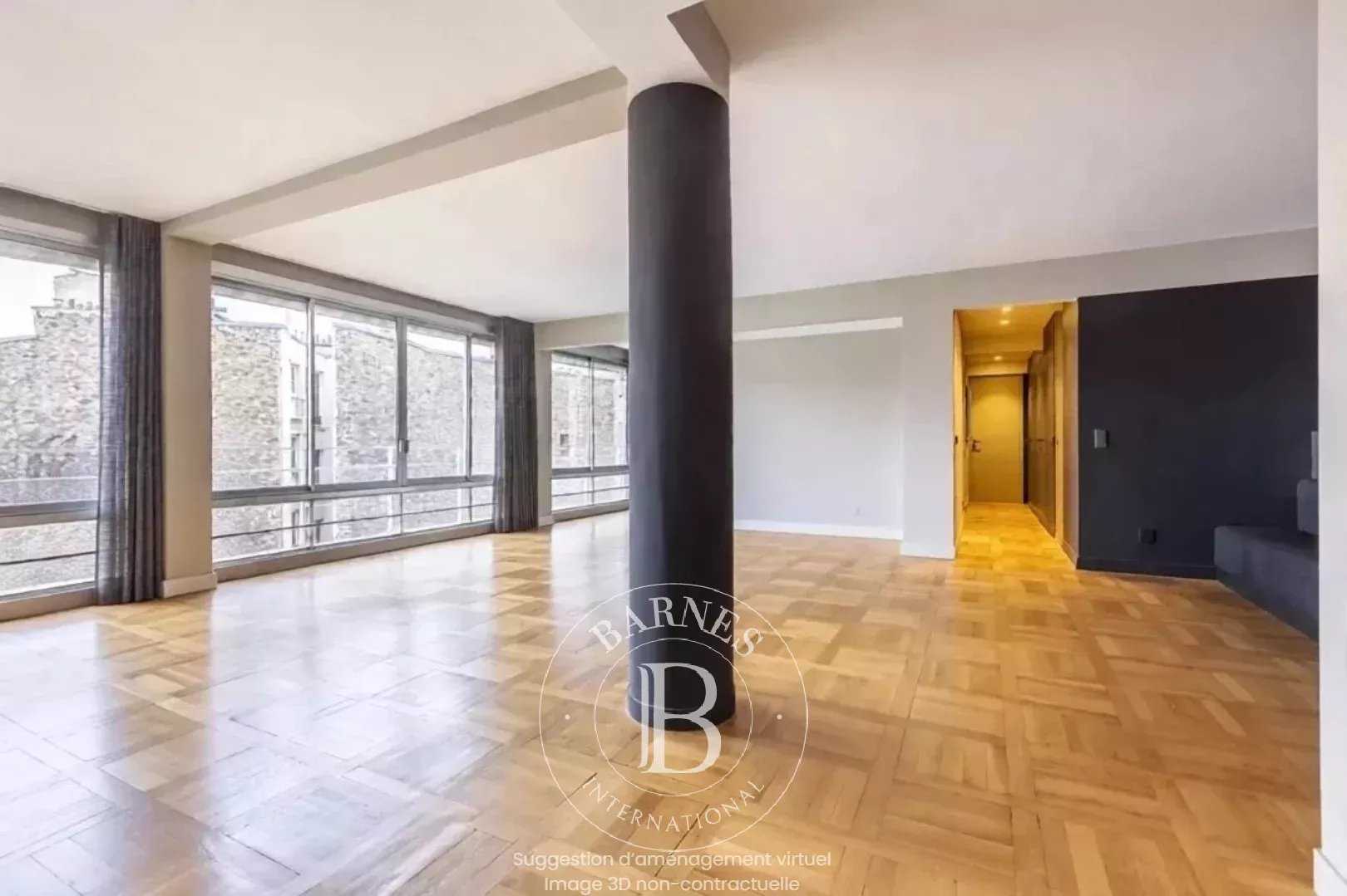 Paris  - Appartement 4 Pi&egrave;ces 3 Chambres