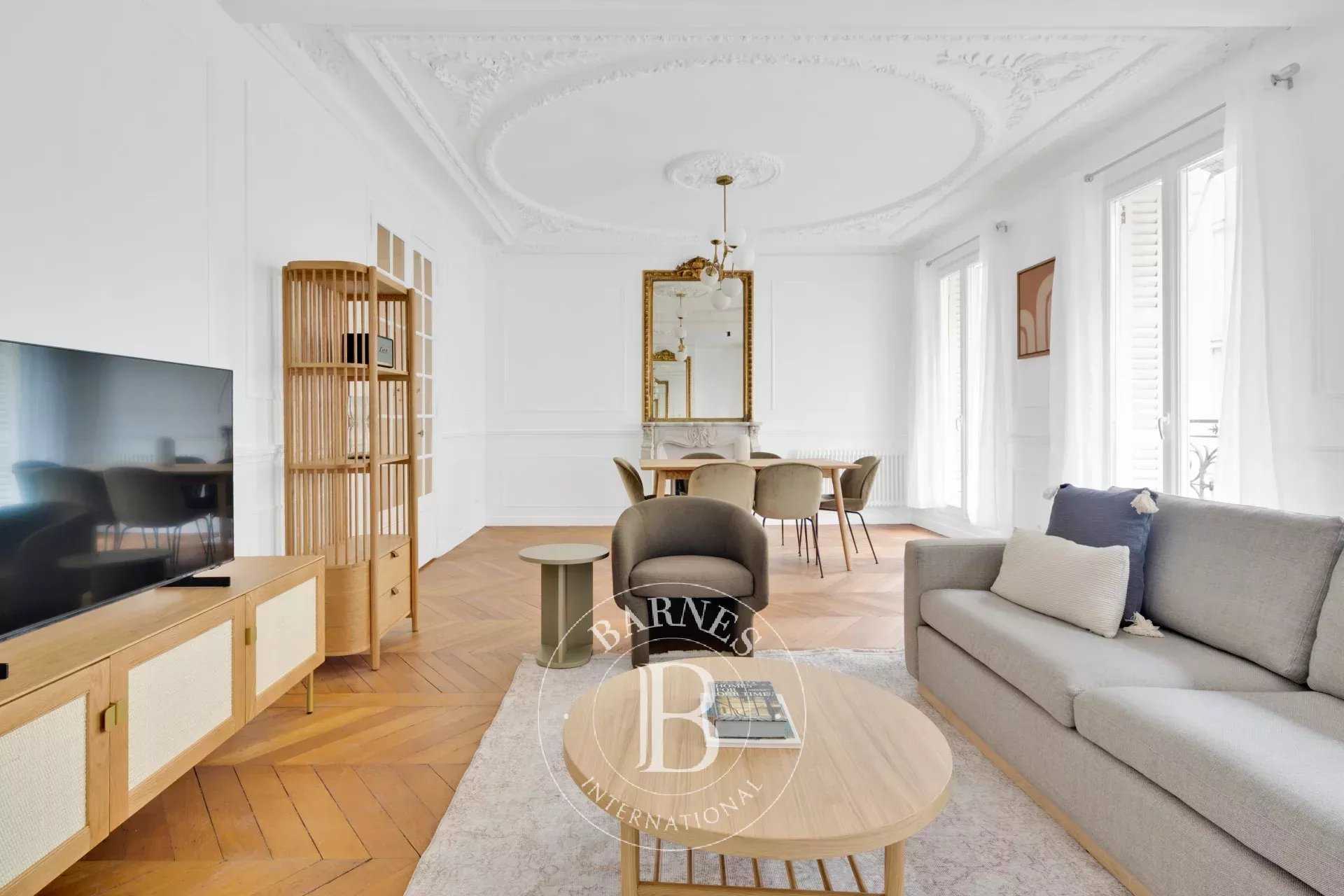 Apartment Paris 75016  -  ref 85735666 (picture 1)