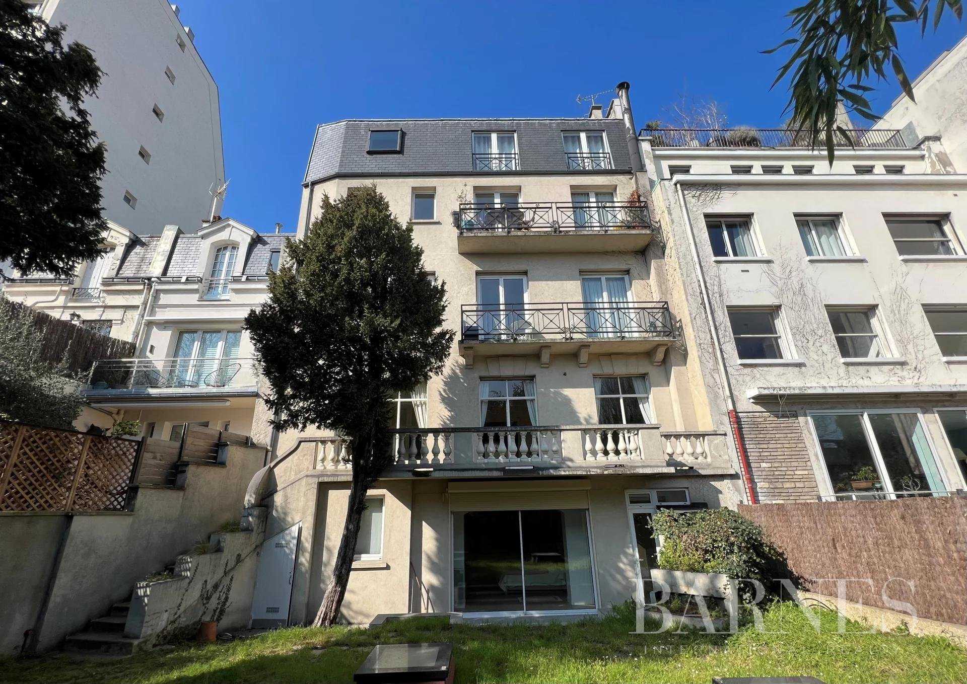 Apartment Paris 75016  -  ref 82243432 (picture 2)