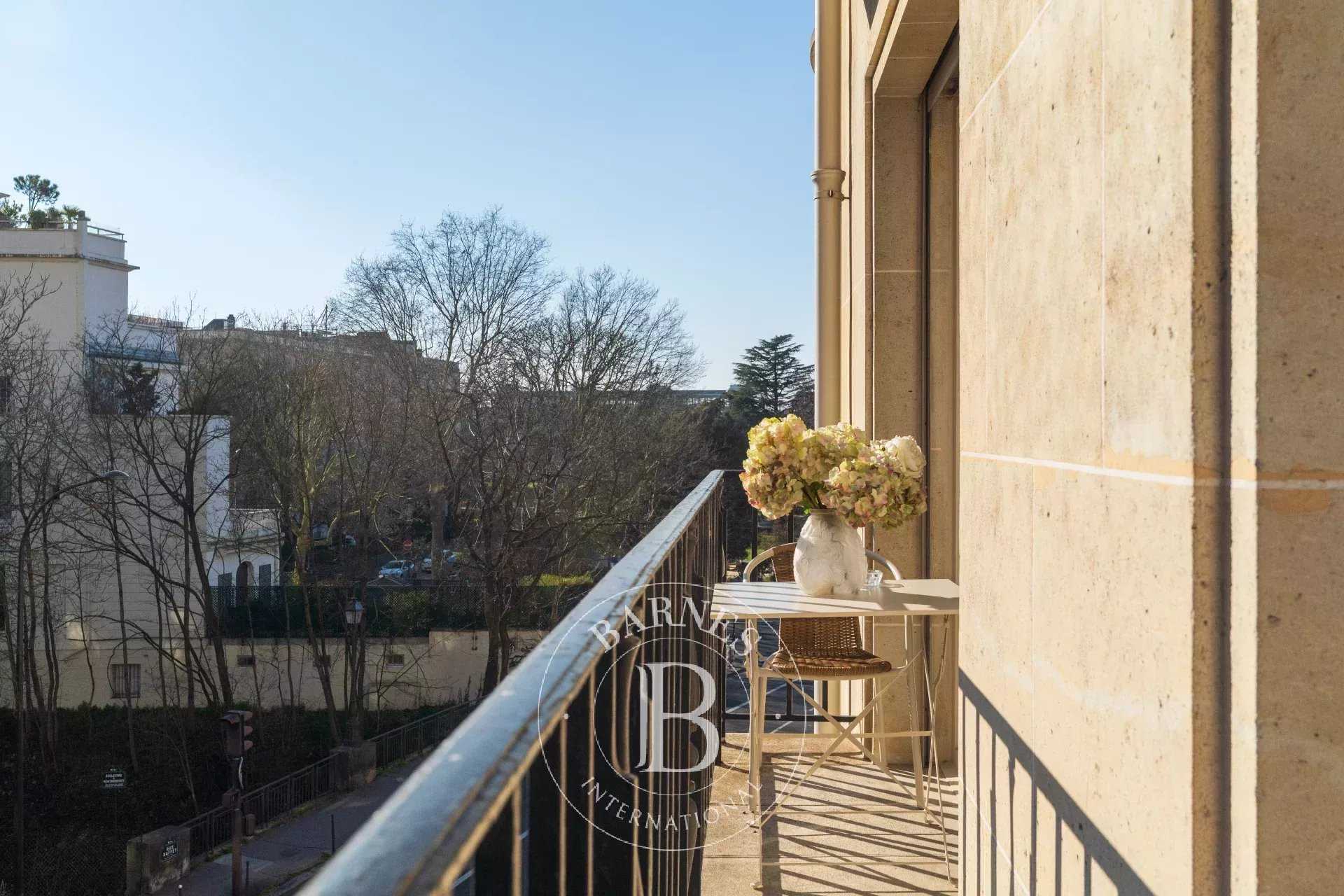 Appartement Paris 75016  -  ref 85735615 (picture 3)