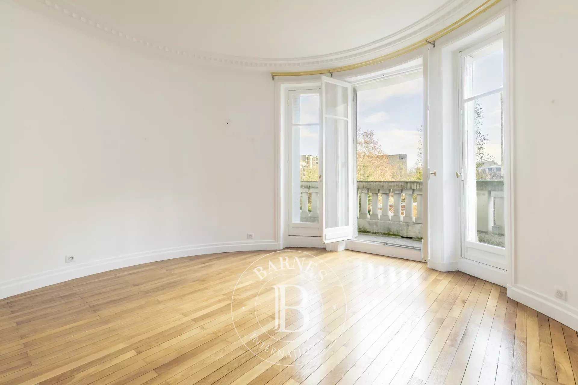 Apartment Paris 75016  -  ref 86468500 (picture 2)
