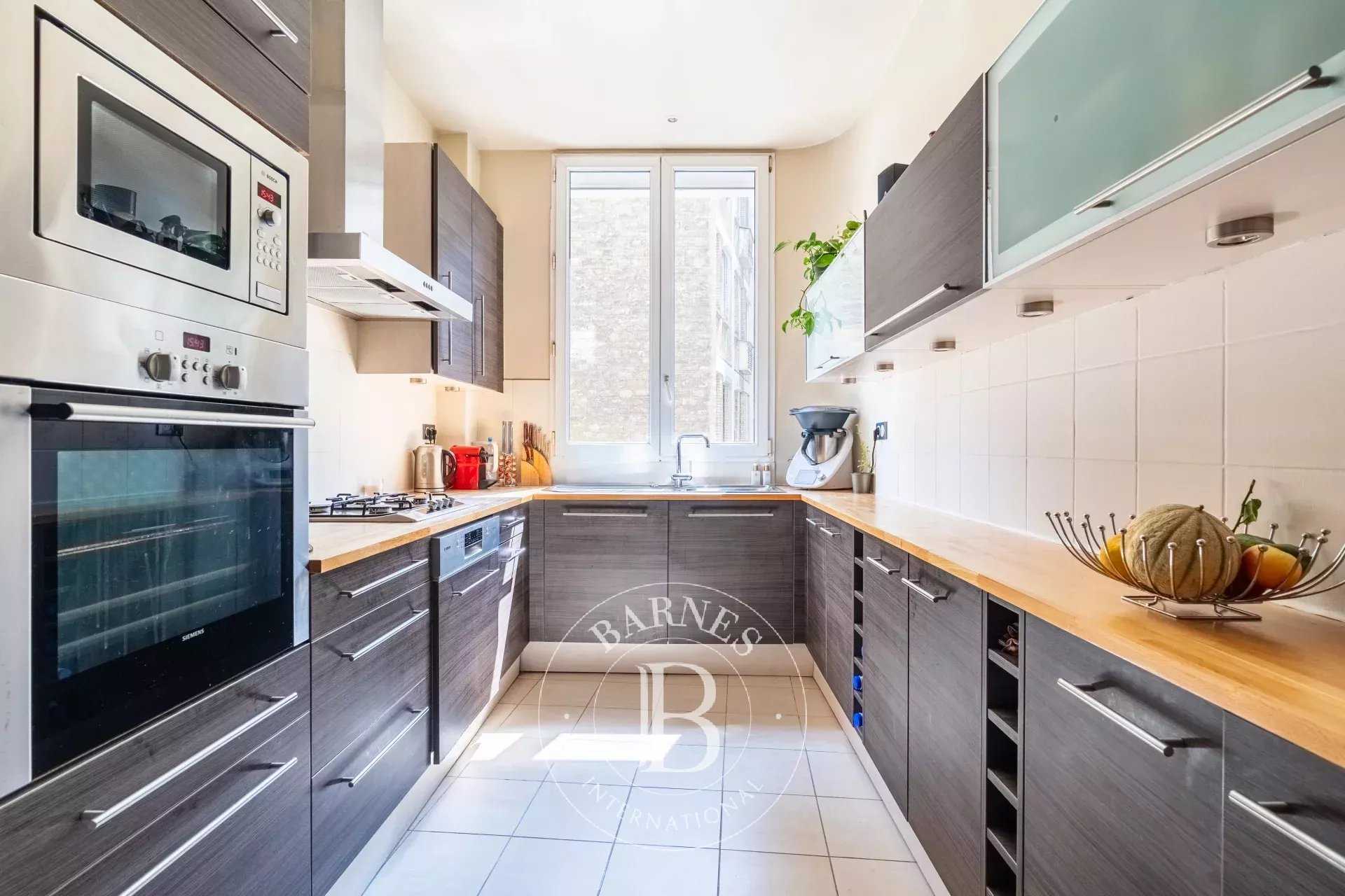 Appartement Paris 75016  -  ref 85988663 (picture 3)