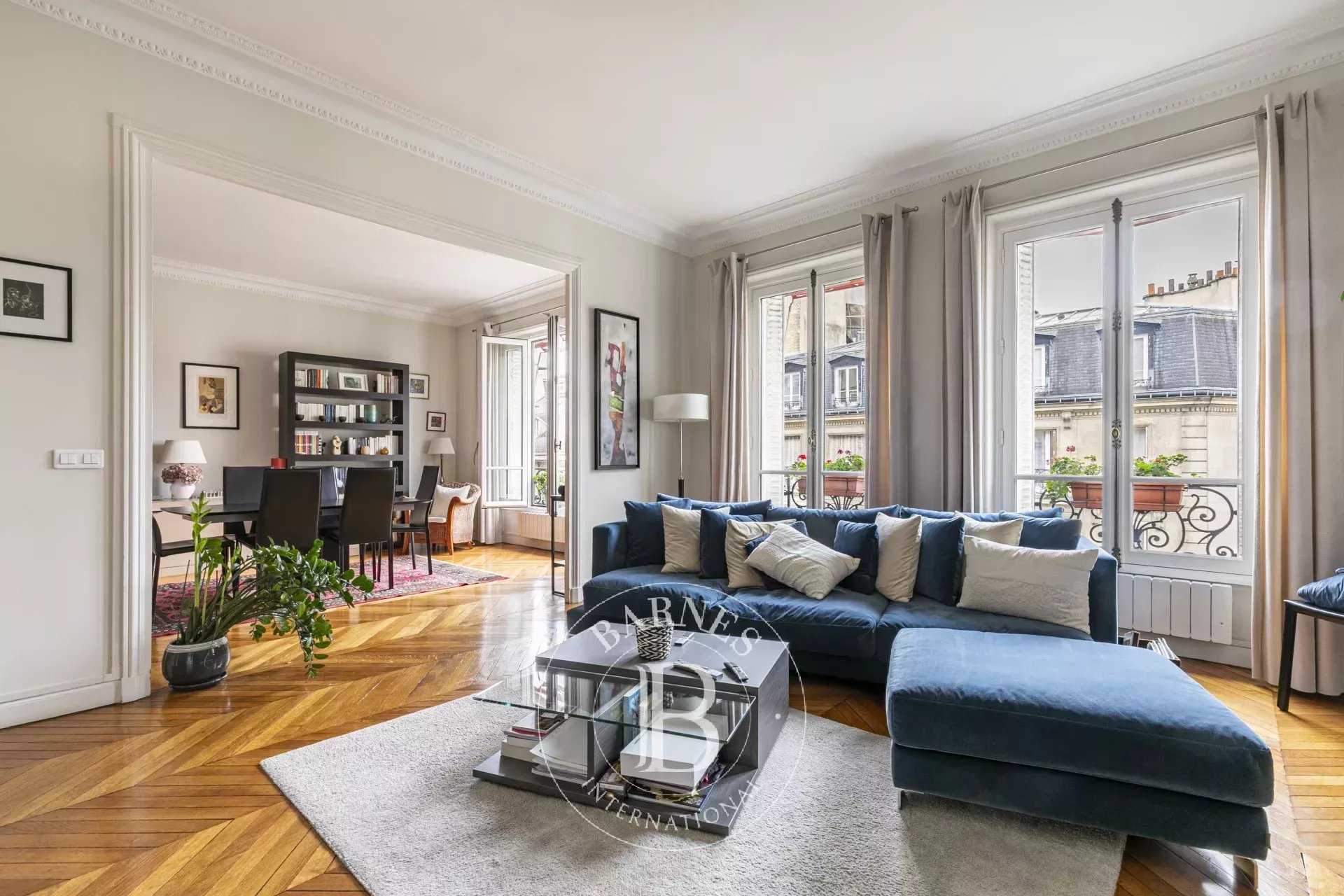 Paris  - Apartment 4 Bedrooms