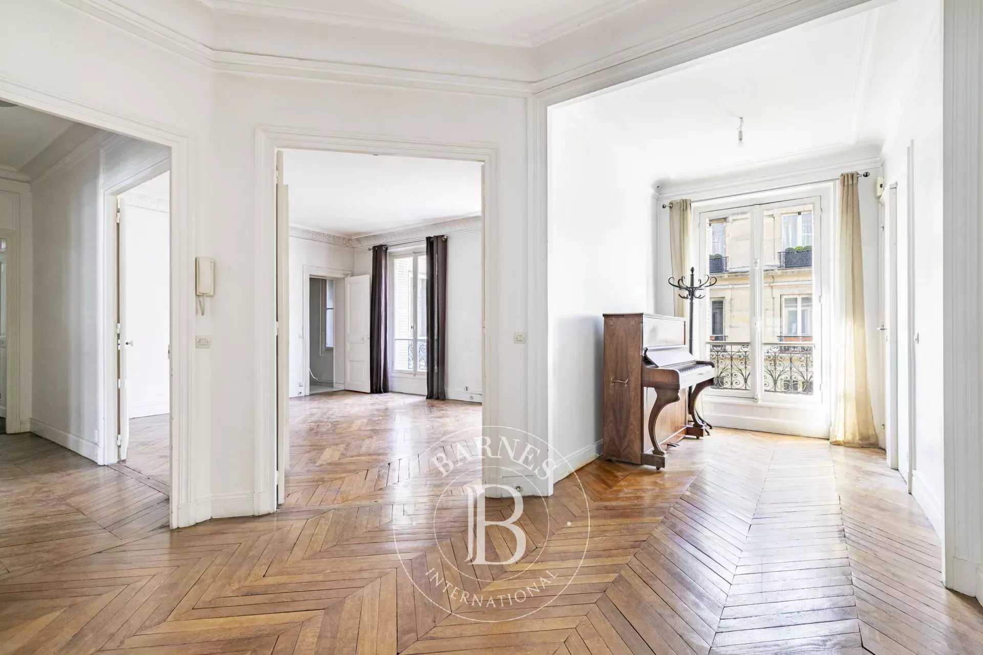 Apartment Paris 75016  -  ref 85848118 (picture 2)