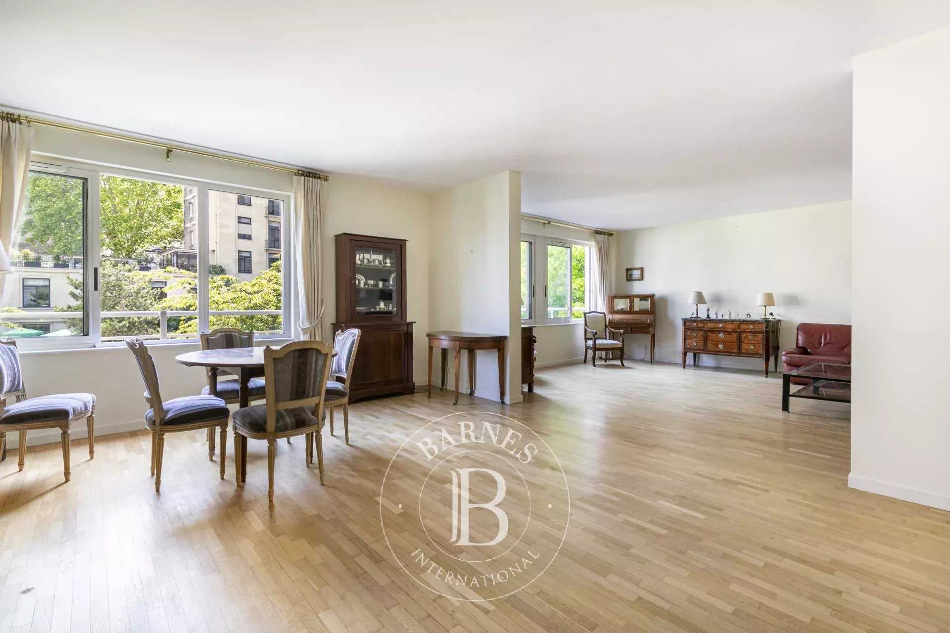 Appartement Paris 75016  -  ref 85978000 (picture 2)