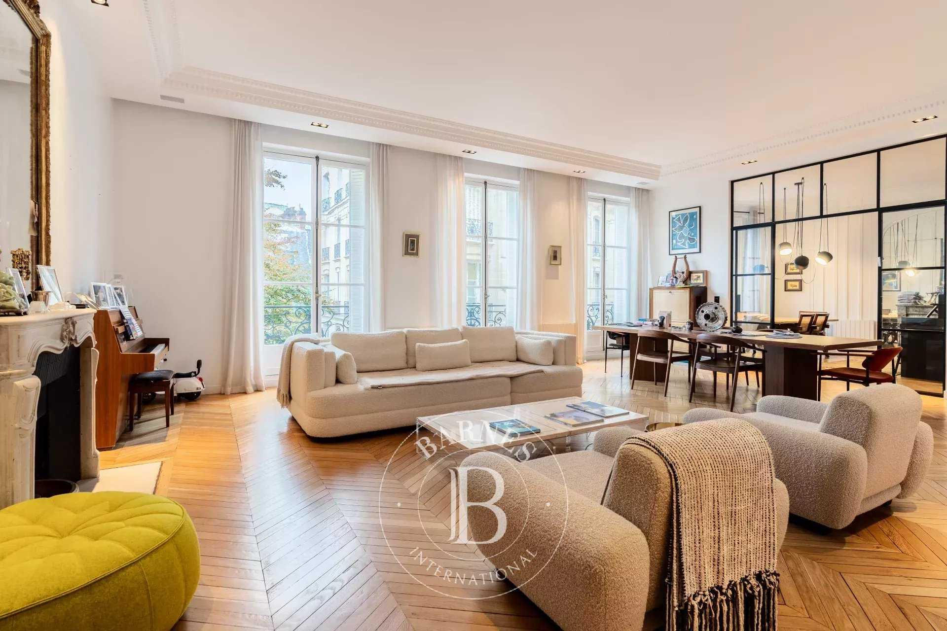 Appartement Paris 75016  -  ref 83633173 (picture 2)