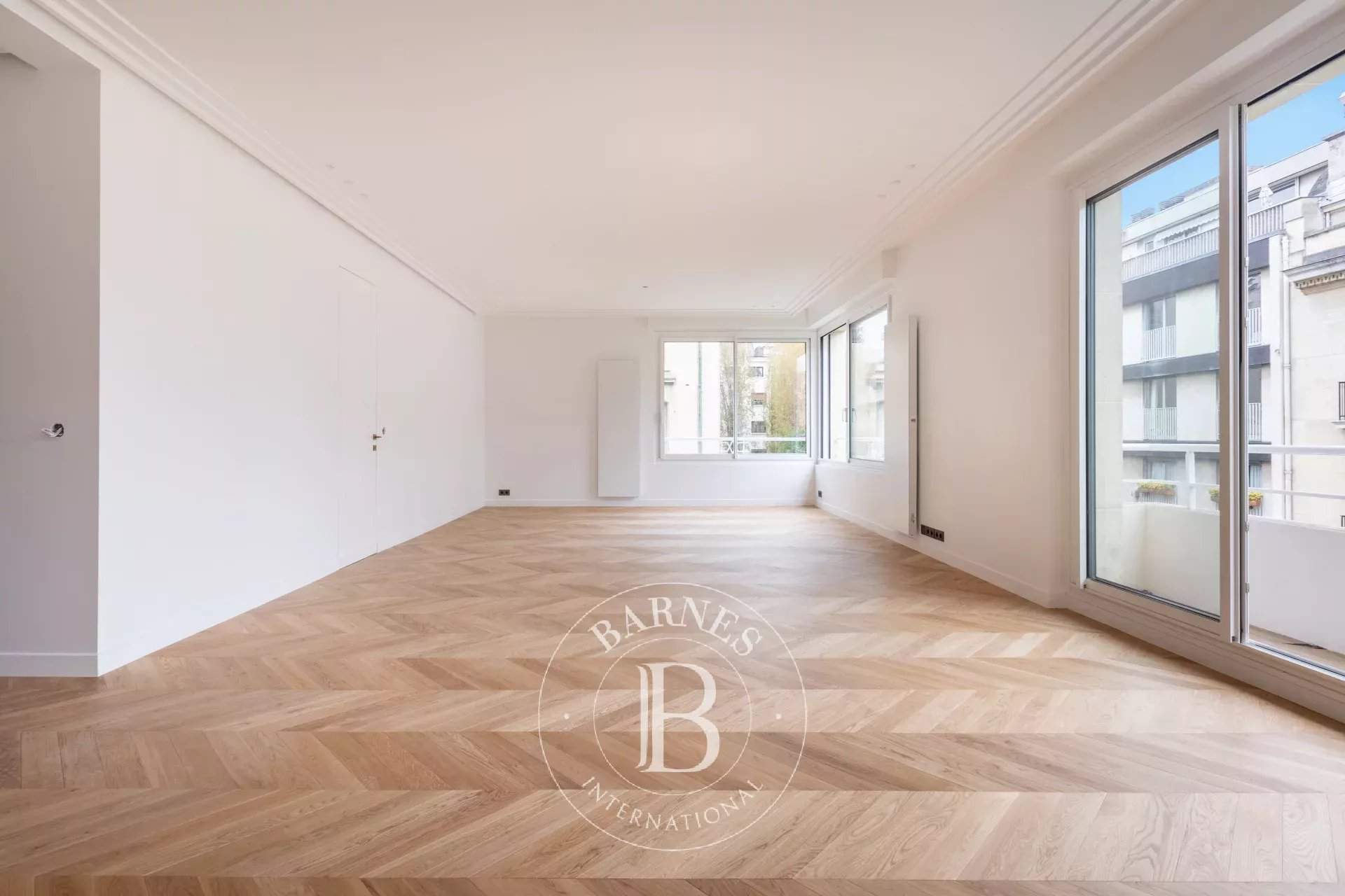 Paris  - Appartement 5 Pièces 4 Chambres - picture 6