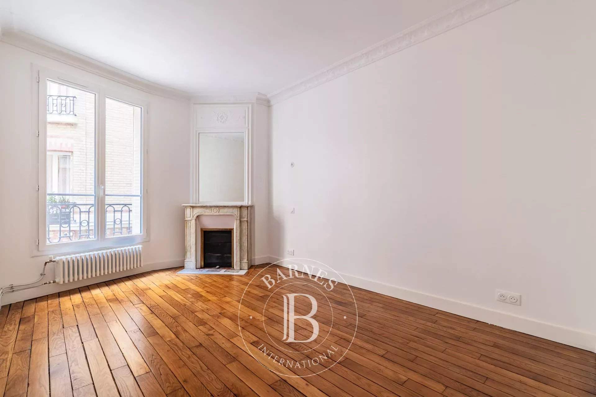 Paris  - Apartment 3 Bedrooms - picture 16