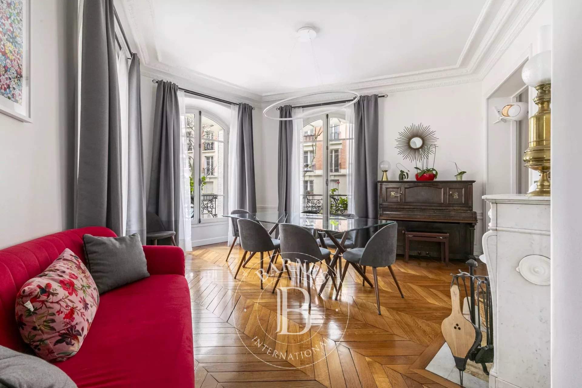 Paris  - Appartement 7 Pi&egrave;ces 4 Chambres - picture 1