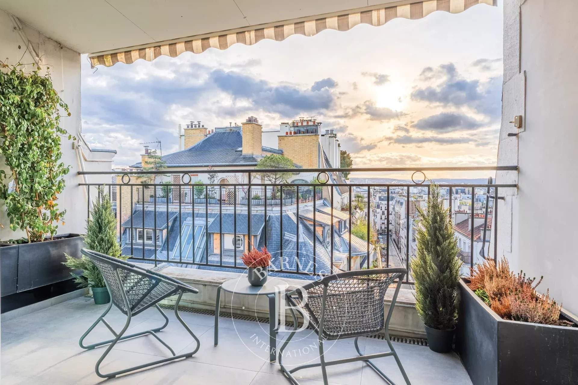 Paris  - Appartement 10 Pi&egrave;ces 5 Chambres - picture 9