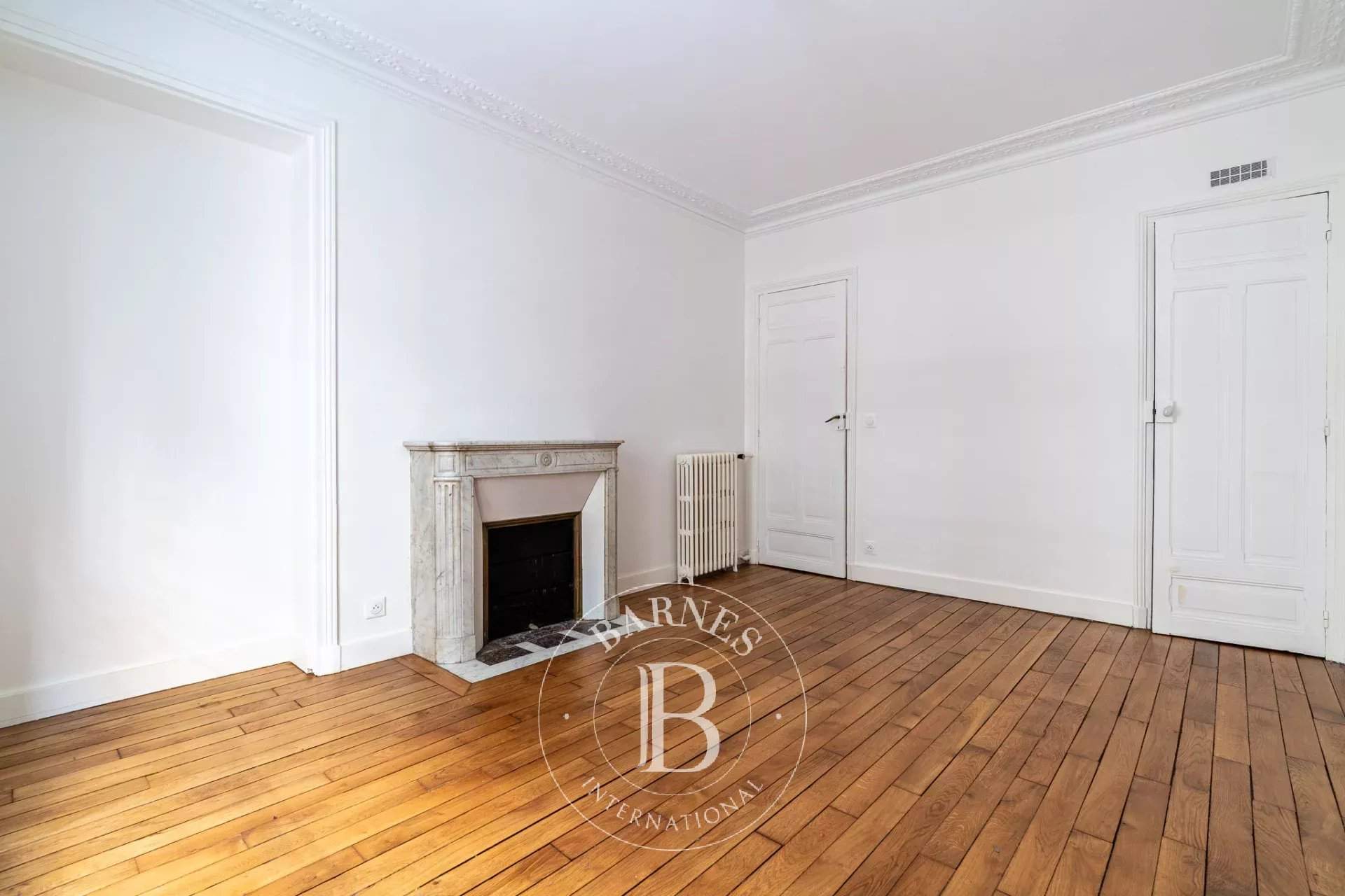 Paris  - Apartment 3 Bedrooms - picture 15