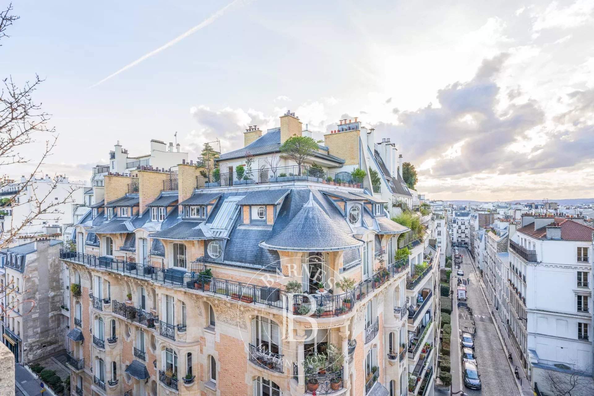 Paris  - Appartement 10 Pi&egrave;ces 5 Chambres - picture 10