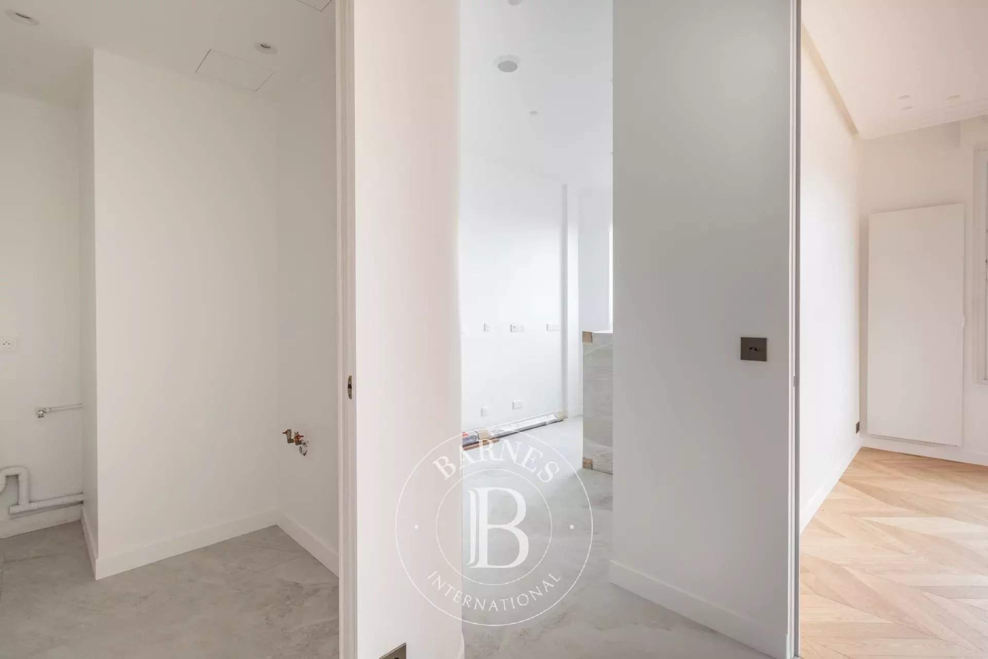 Paris  - Apartment 3 Bedrooms - picture 18